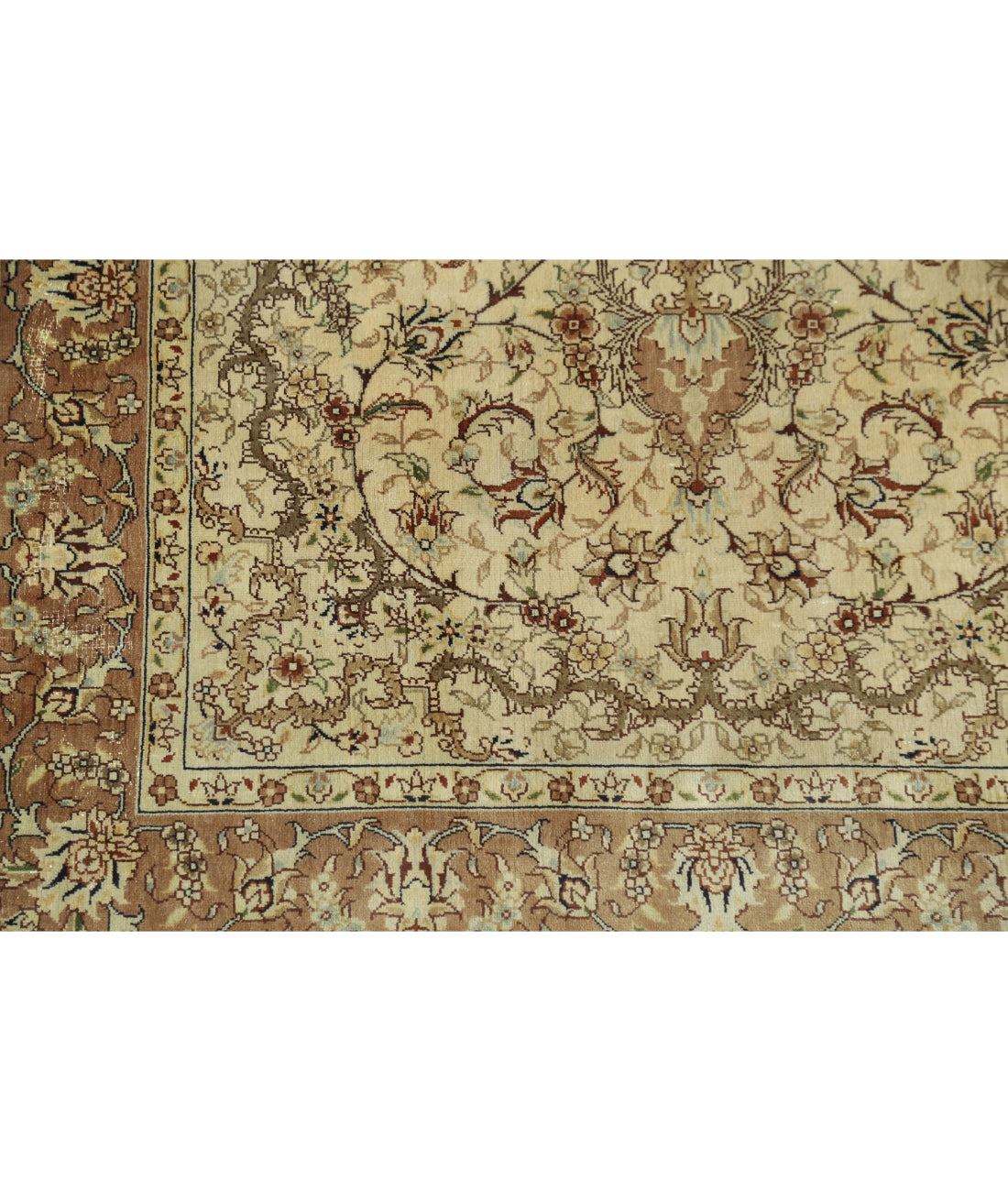 Hand Knotted Masterpiece Hereke Fine Silk Rug - 2'7'' x 4'0'' 2'7'' x 4'0'' (78 X 120) / Ivory / Taupe