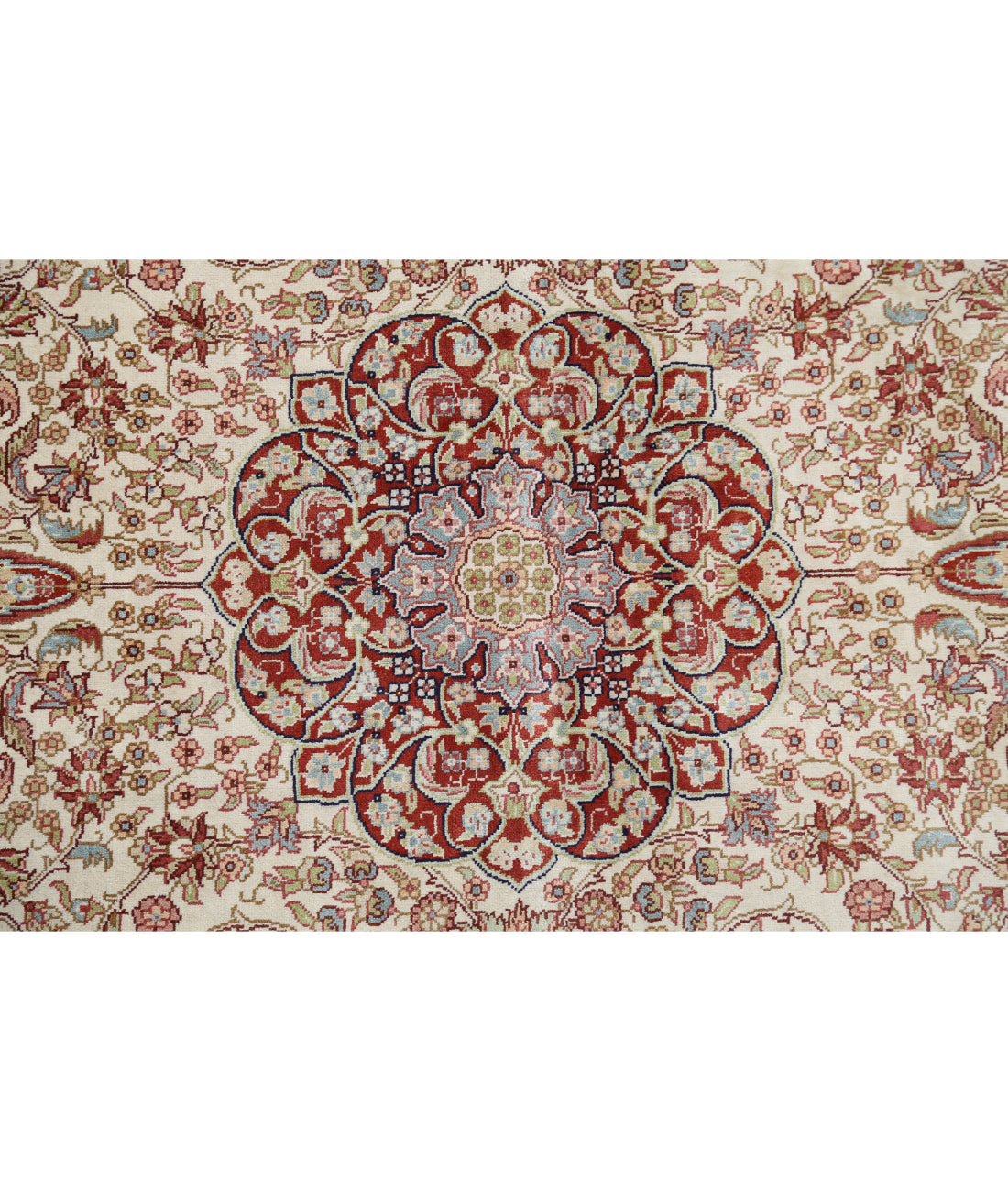 Hand Knotted Masterpiece Hereke Fine Silk Rug - 2'7'' x 4'0'' 2'7'' x 4'0'' (78 X 120) / Ivory / Red