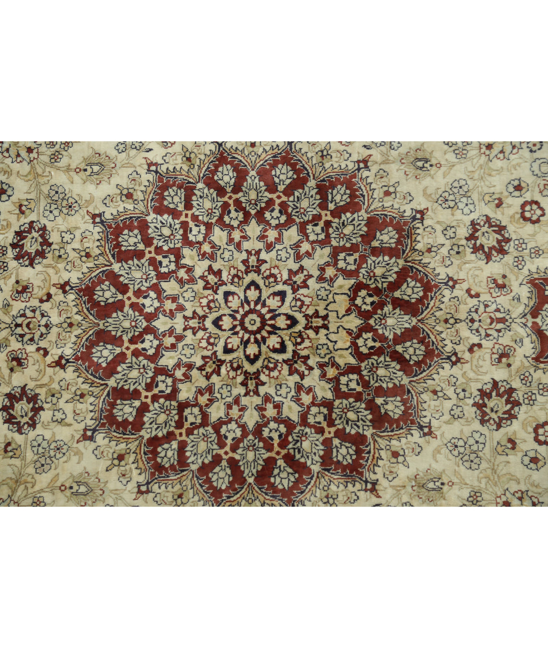 Hand Knotted Masterpiece Hereke Fine Silk Rug - 3'1'' x 4'10'' 3'1'' x 4'10'' (93 X 145) / Beige / Red