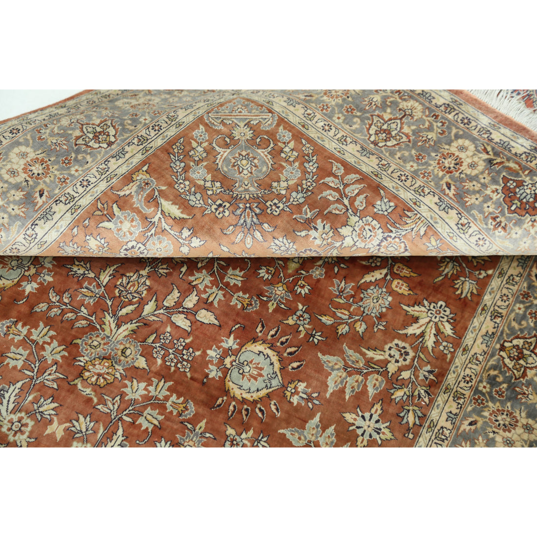 The Hereke Filigree