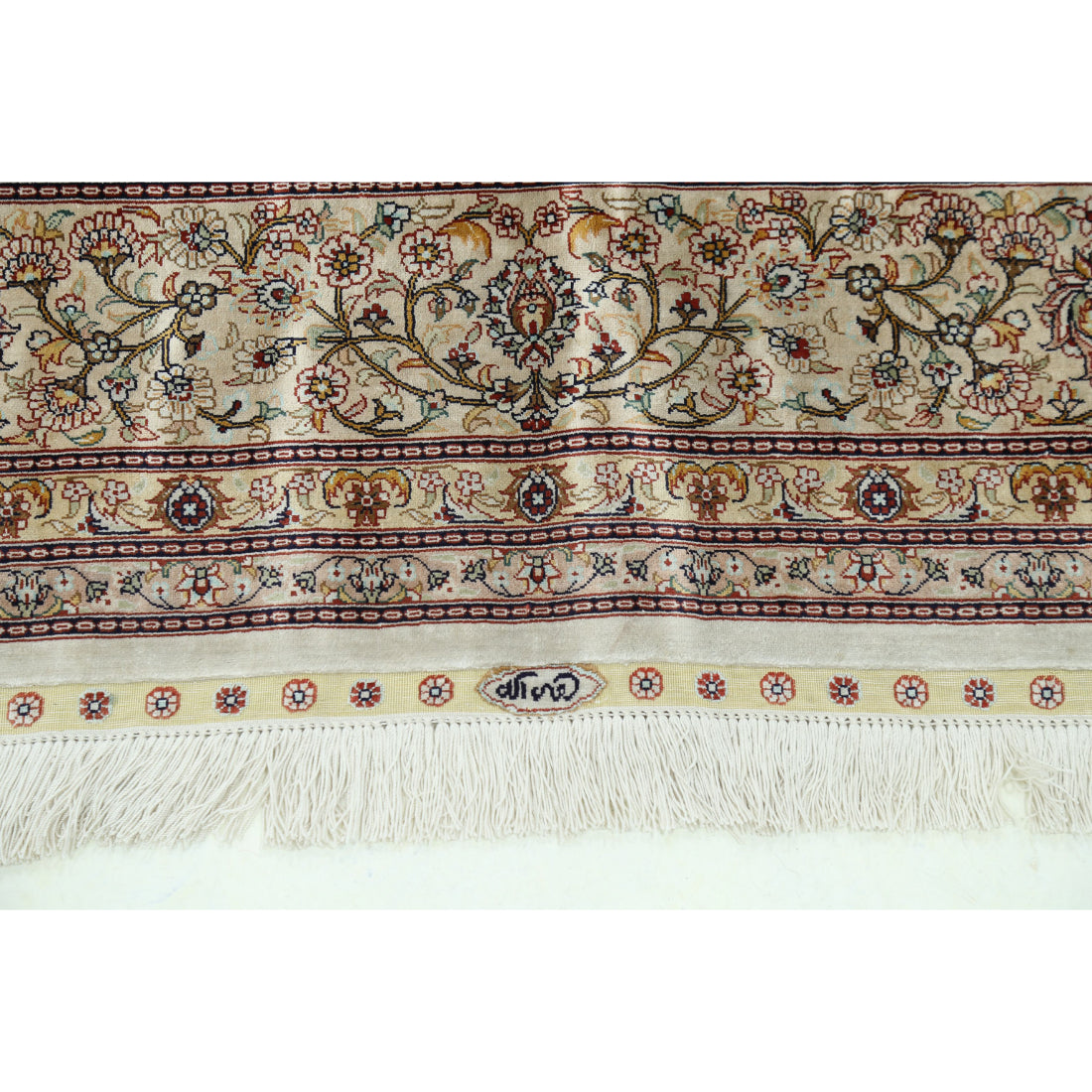 The Hereke Sheen