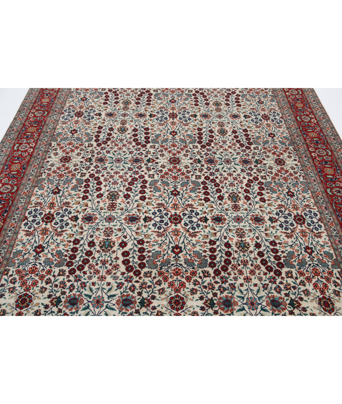 Hand Knotted Hereke Wool Rug - 7'1'' x 9'9'' 7'1'' x 9'9'' (213 X 293) / Ivory / Red