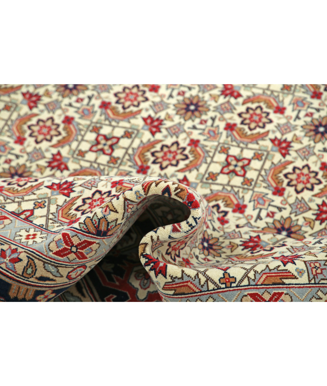 Hand Knotted Heritage Fine Persian Style Wool Rug - 8'1'' x 11'5'' 8' 1" X 11' 5" (246 X 348) / Ivory / Blue