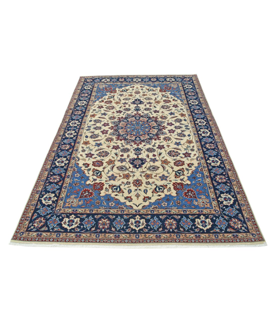 Hand Knotted Heritage Fine Persian Style Wool Rug - 4'11'' x 7'10'' 4' 11" X 7' 10" (150 X 239) / Ivory / Blue