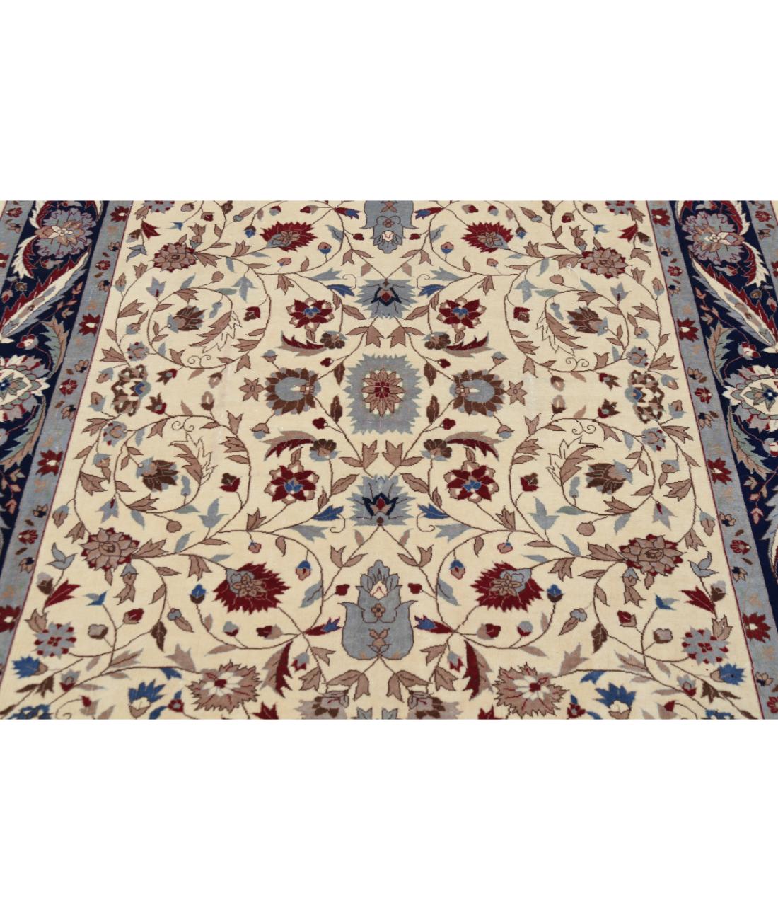 Hand Knotted Heritage Fine Persian Style Wool Rug - 5'0'' x 7'5'' 5' 0" X 7' 5" (152 X 226) / Ivory / Blue