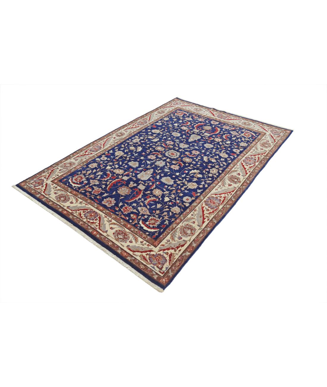 Hand Knotted Heritage Fine Oriental Wool Rug - 5'0'' x 7'5''