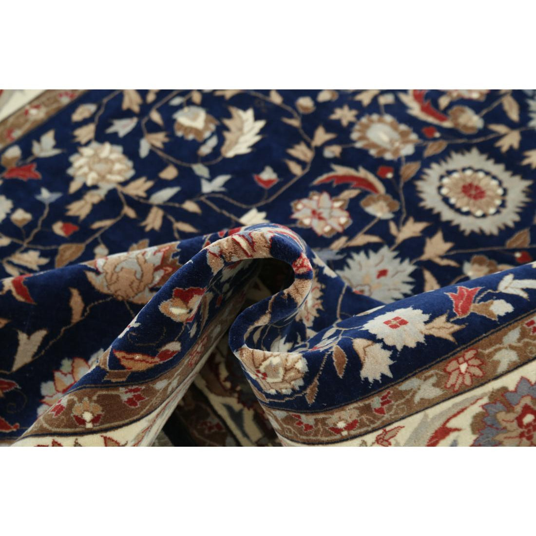 Hand Knotted Heritage Fine Oriental Wool Rug - 5'0'' x 7'5''
