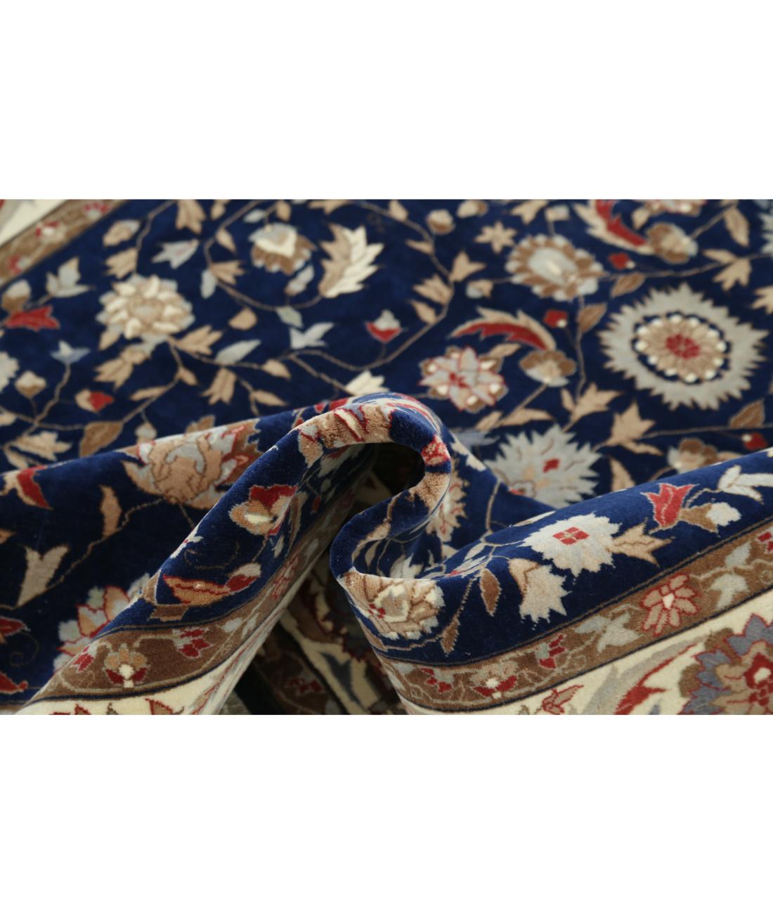 Hand Knotted Heritage Fine Oriental Wool Rug - 5'0'' x 7'5''