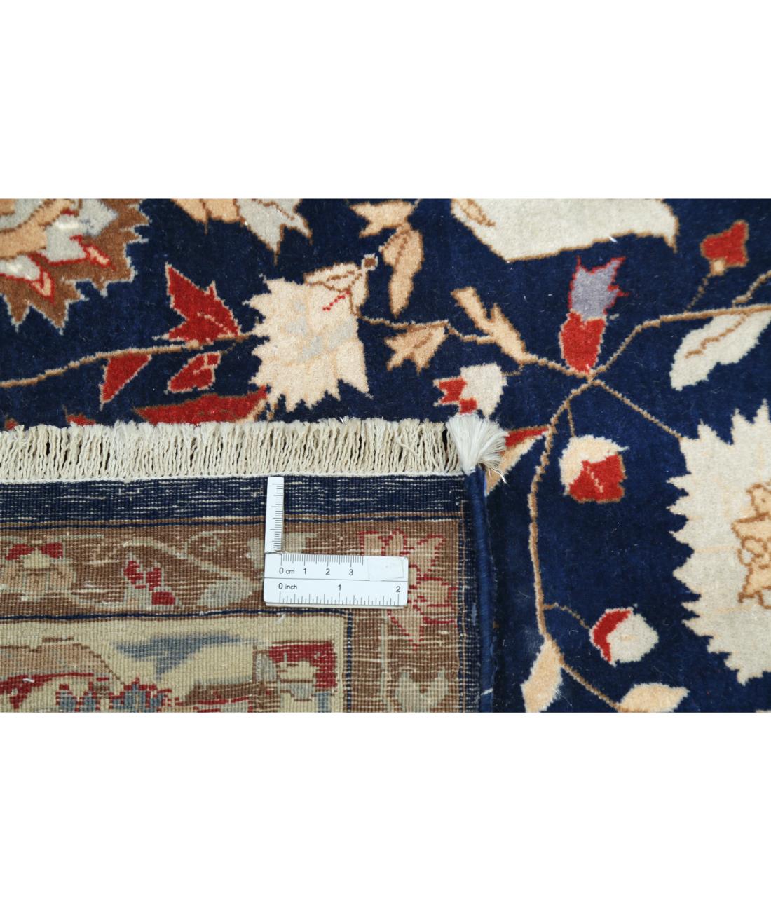 Hand Knotted Heritage Fine Oriental Wool Rug - 5'0'' x 7'5''