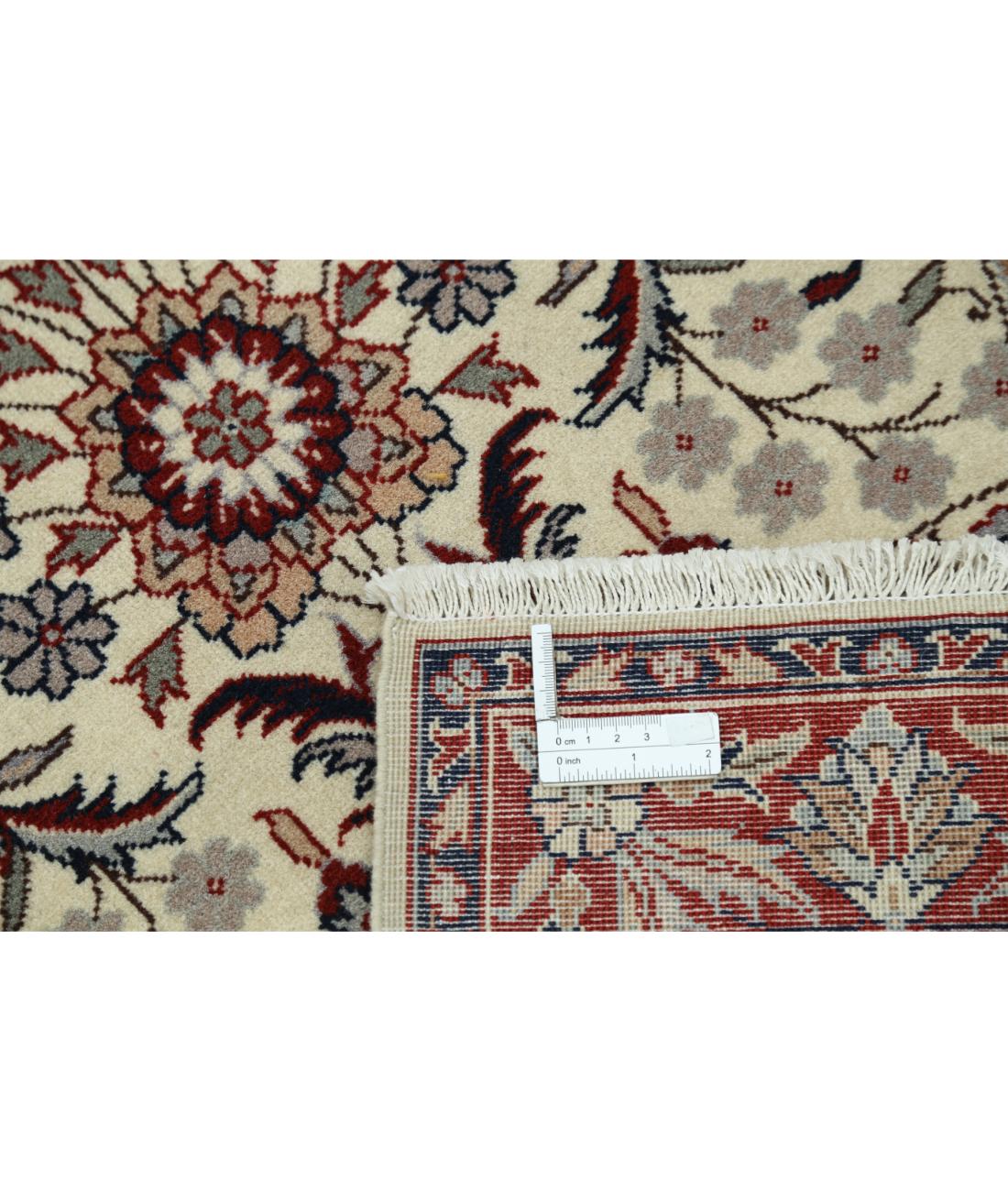 Hand Knotted Heritage Fine Persian Style Wool Rug - 2'6'' x 14'0'' 2' 6" X 14' 0" (76 X 427) / Ivory / Red