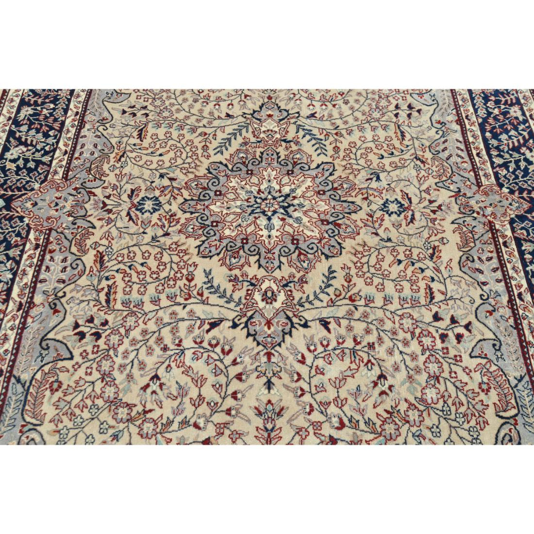 Hand Knotted Heritage Fine Oriental Wool Rug - 5'7'' x 7'8''