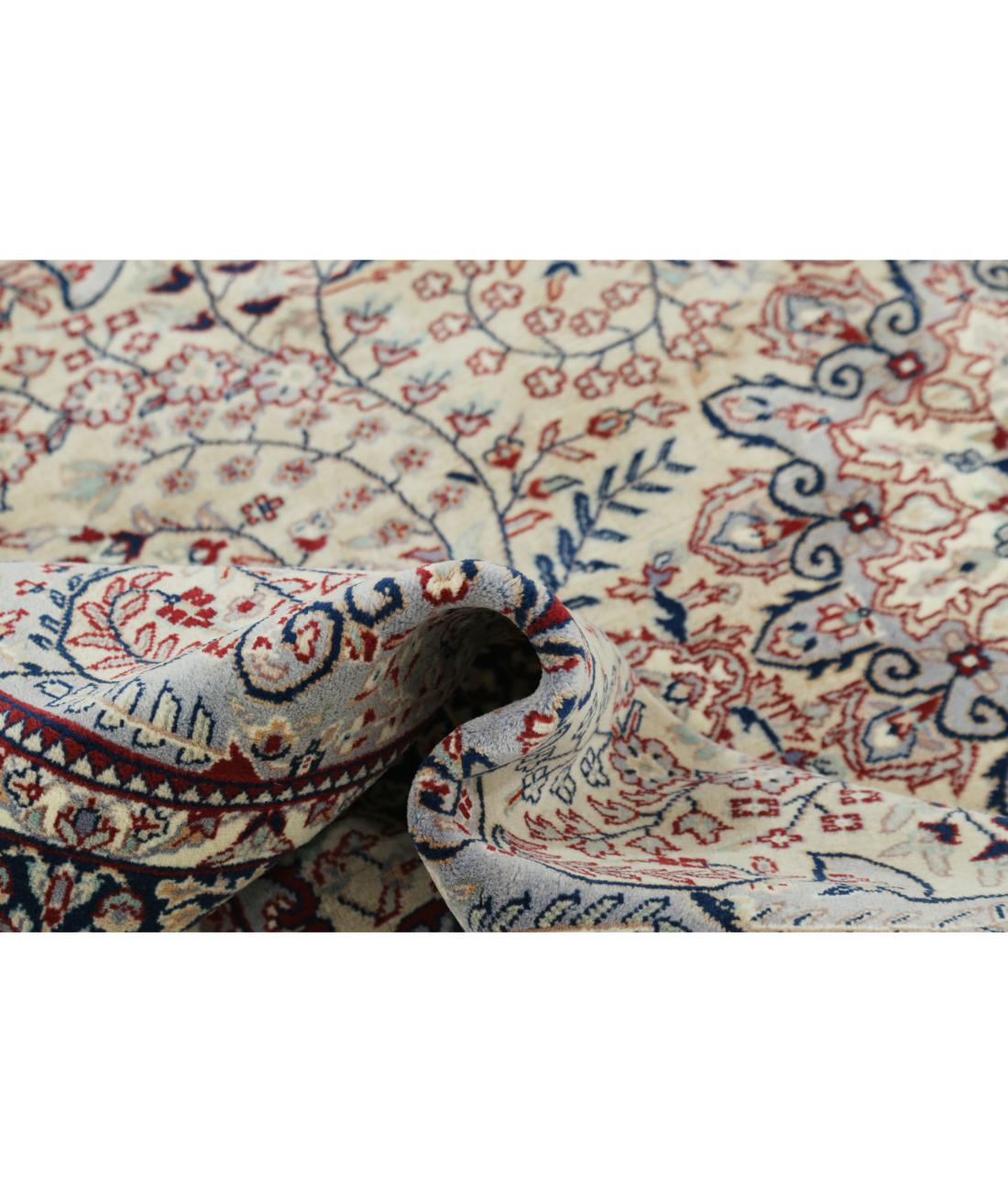 Hand Knotted Heritage Fine Persian Style Wool Rug - 5'7'' x 7'8'' 5' 7" X 7' 8" (170 X 234) / Ivory / Blue