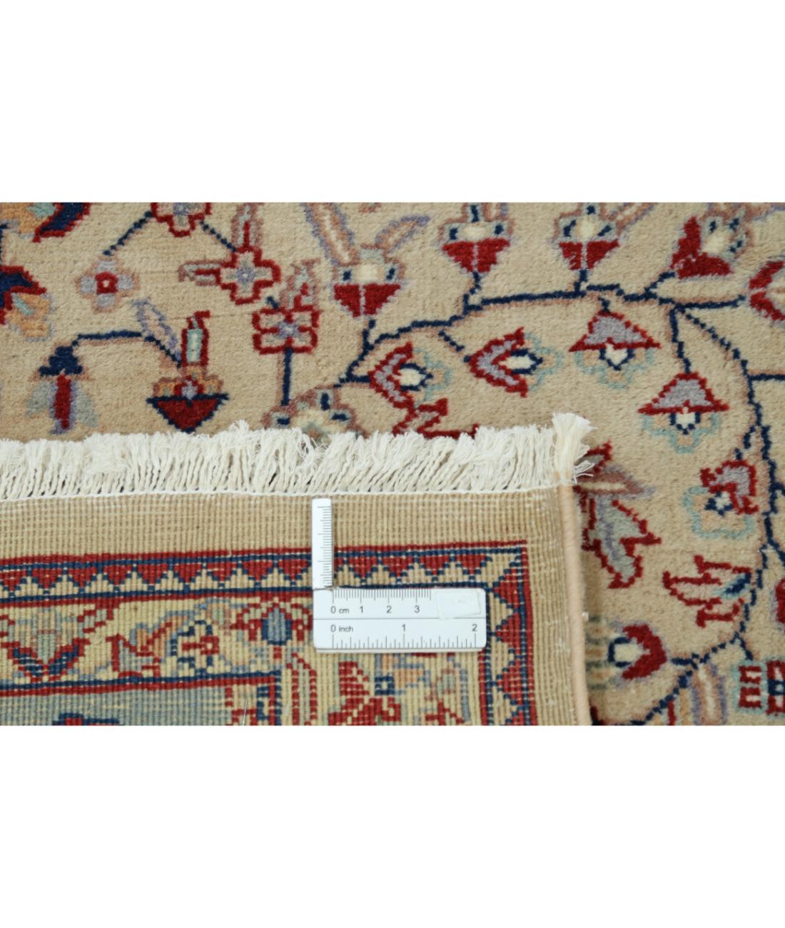 Hand Knotted Heritage Fine Persian Style Wool Rug - 5'7'' x 7'8'' 5' 7" X 7' 8" (170 X 234) / Ivory / Blue