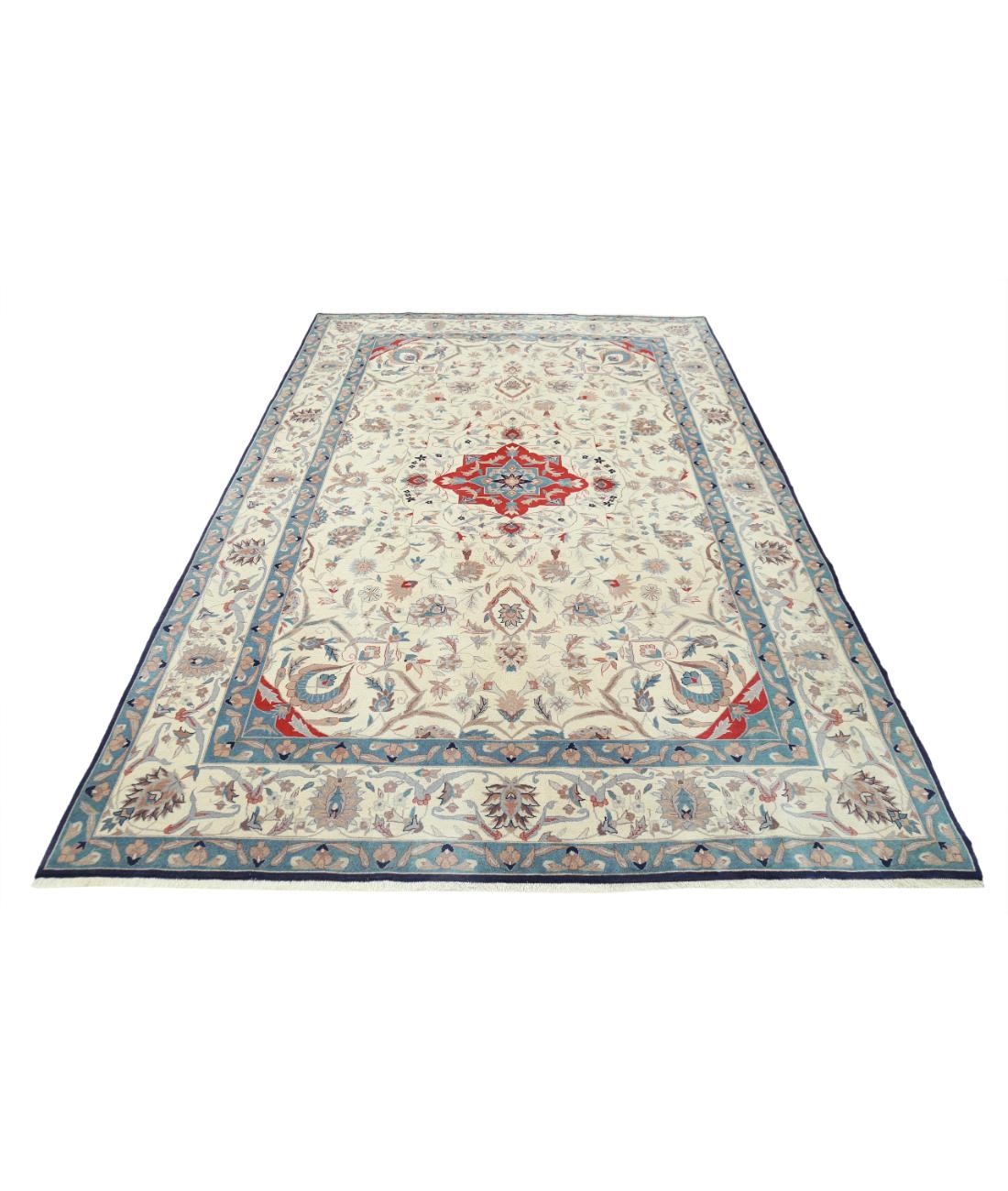 Hand Knotted Heritage Fine Persian Style Wool Rug - 6'1'' x 9'0'' 6' 1" X 9' 0" (185 X 274) / Ivory / Blue