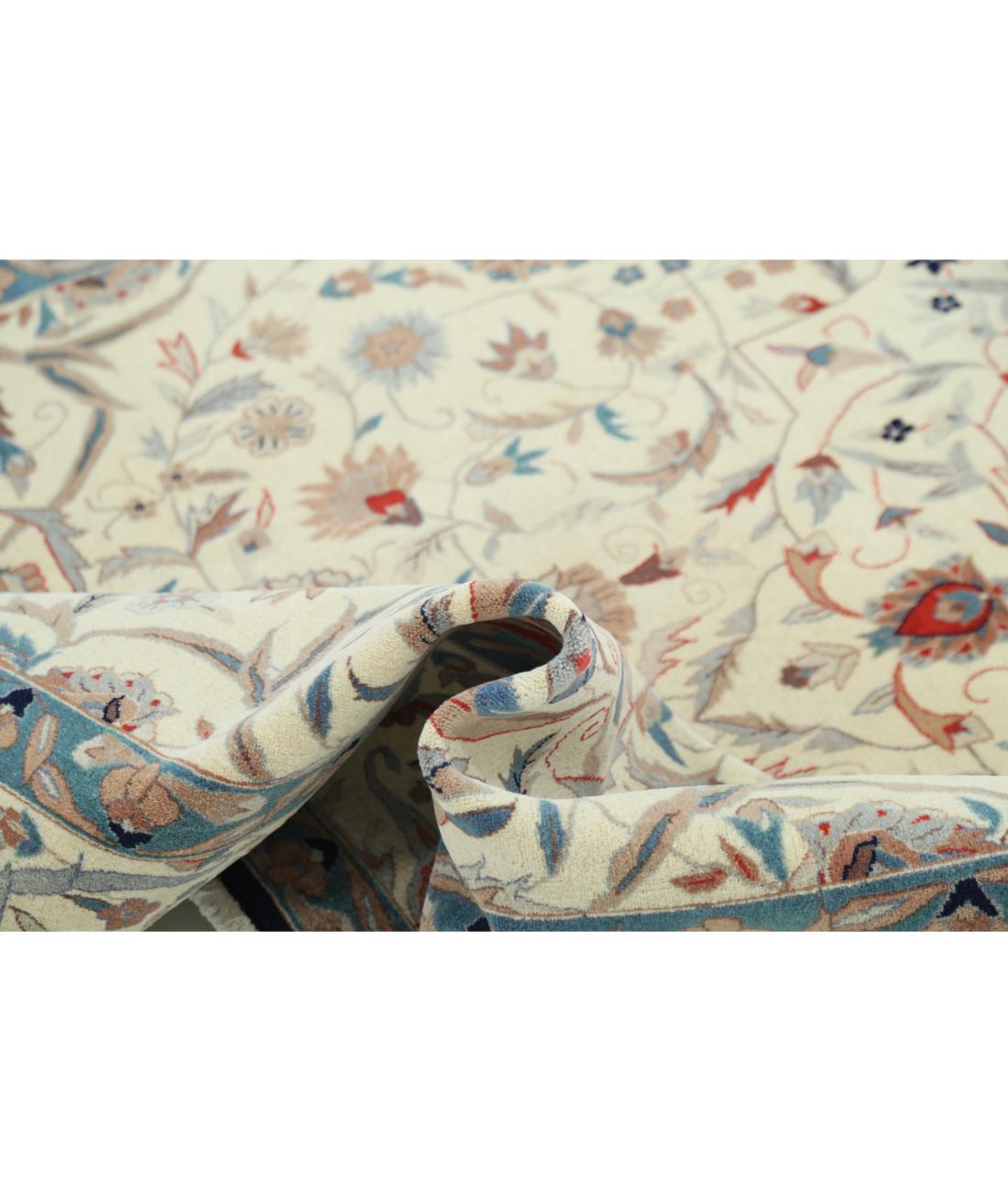 Hand Knotted Heritage Fine Persian Style Wool Rug - 6'1'' x 9'0'' 6' 1" X 9' 0" (185 X 274) / Ivory / Blue