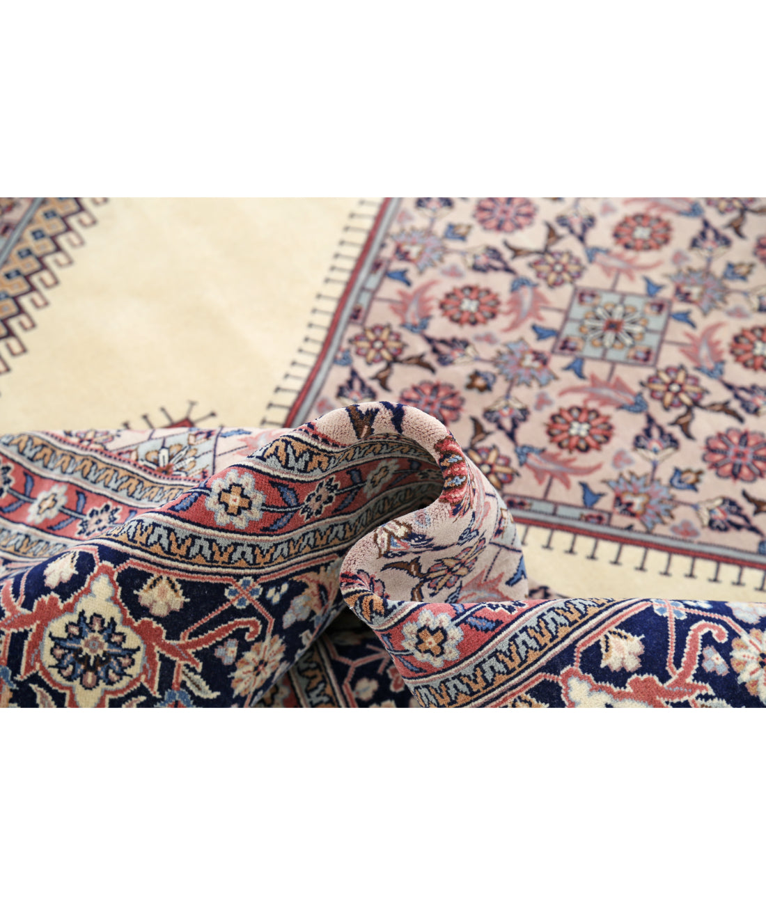 Hand Knotted Heritage Fine Persian Style Wool Rug - 7'11'' x 10'10'' 7' 11" X 10' 10" (241 X 330) / Ivory / Blue