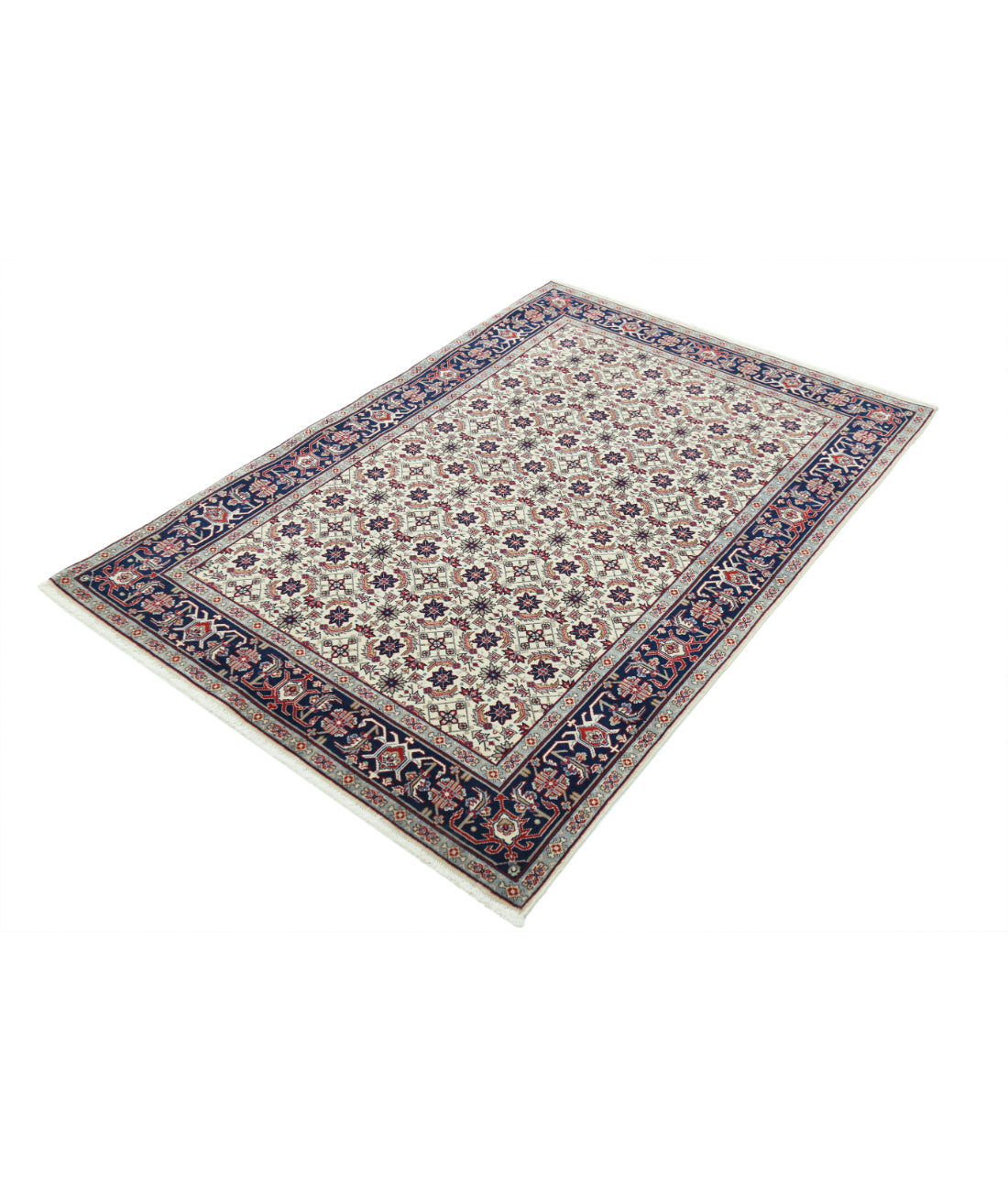 Hand Knotted Heritage Fine Persian Style Wool Rug - 4'0'' x 5'10'' 4' 0" X 5' 10" (122 X 178) / Ivory / Blue