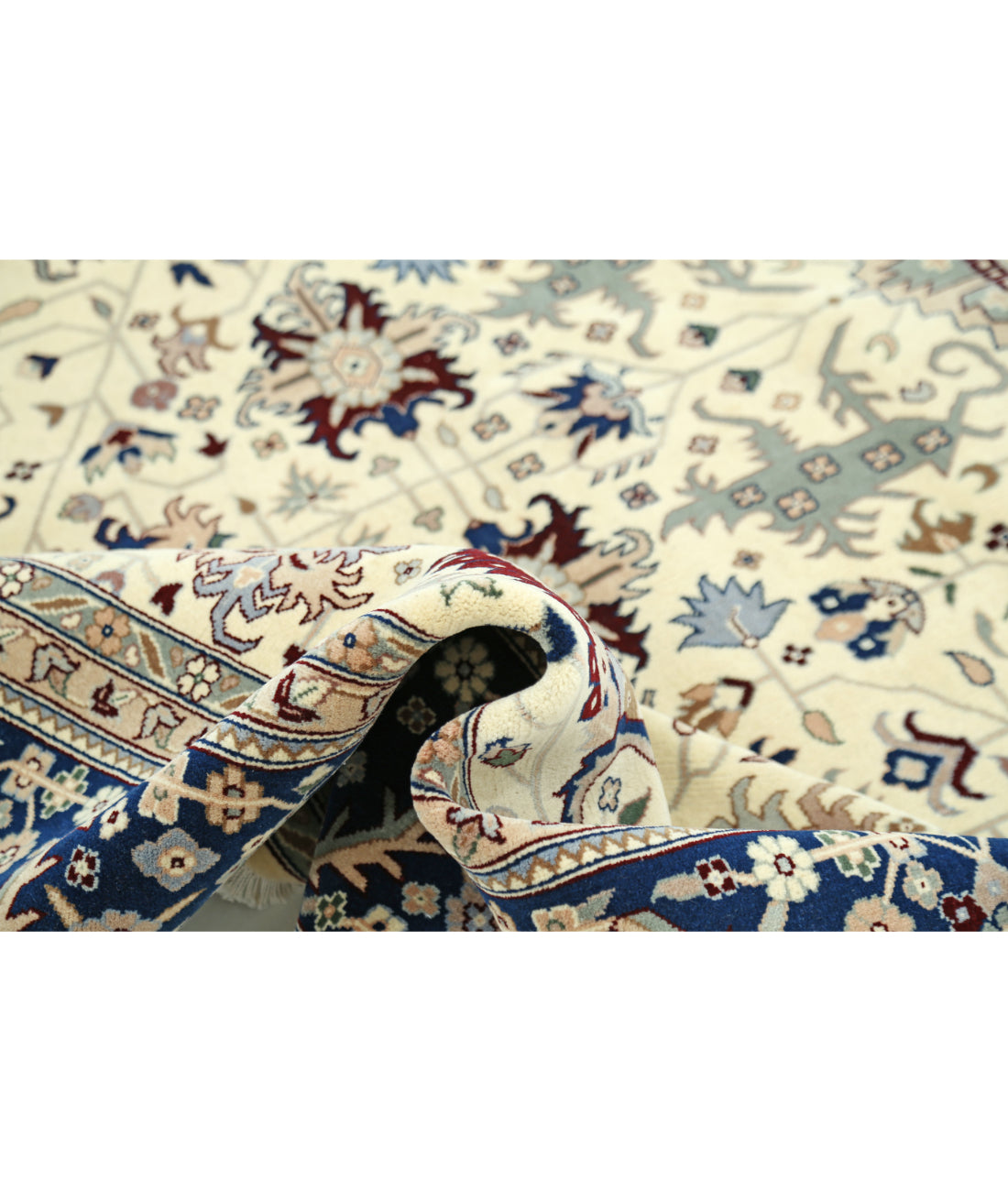 Hand Knotted Heritage Oriental  Wool Rug - 8'9'' x 9'11''