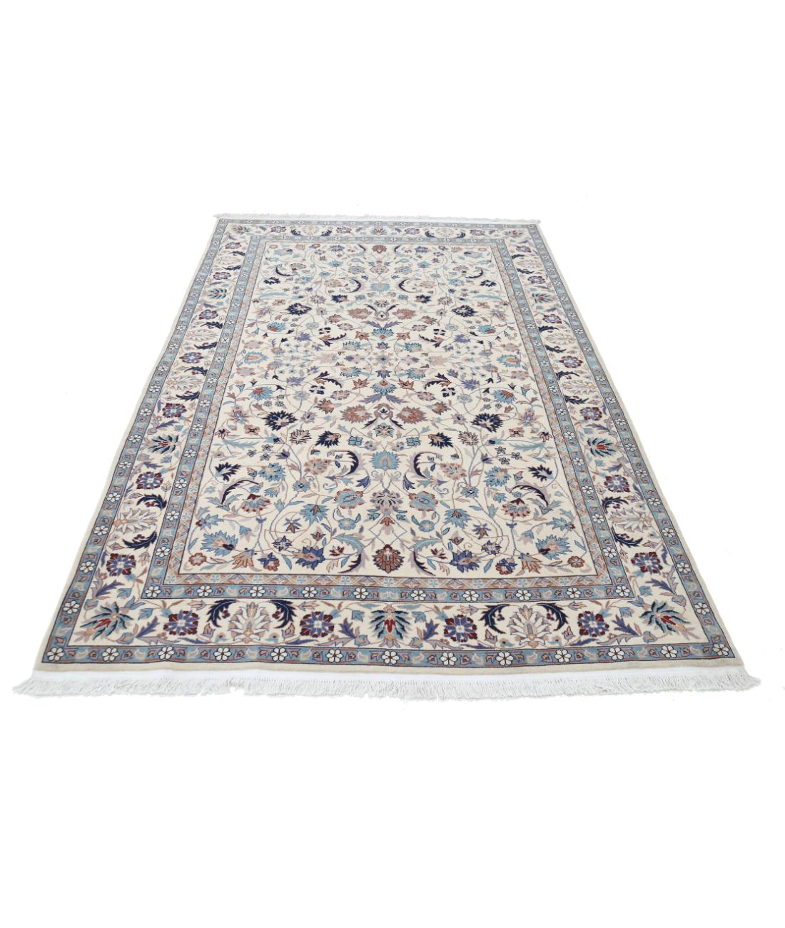 Hand Knotted Heritage Persian Style Wool Rug - 5'0'' x 7'4'' 5' 0" X 7' 4" (152 X 224) / Ivory / Blue