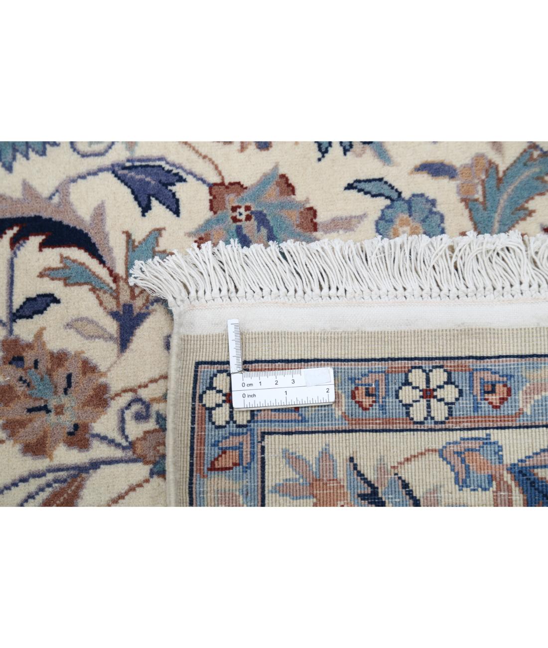 Hand Knotted Heritage Persian Style Wool Rug - 5'0'' x 7'4'' 5' 0" X 7' 4" (152 X 224) / Ivory / Blue