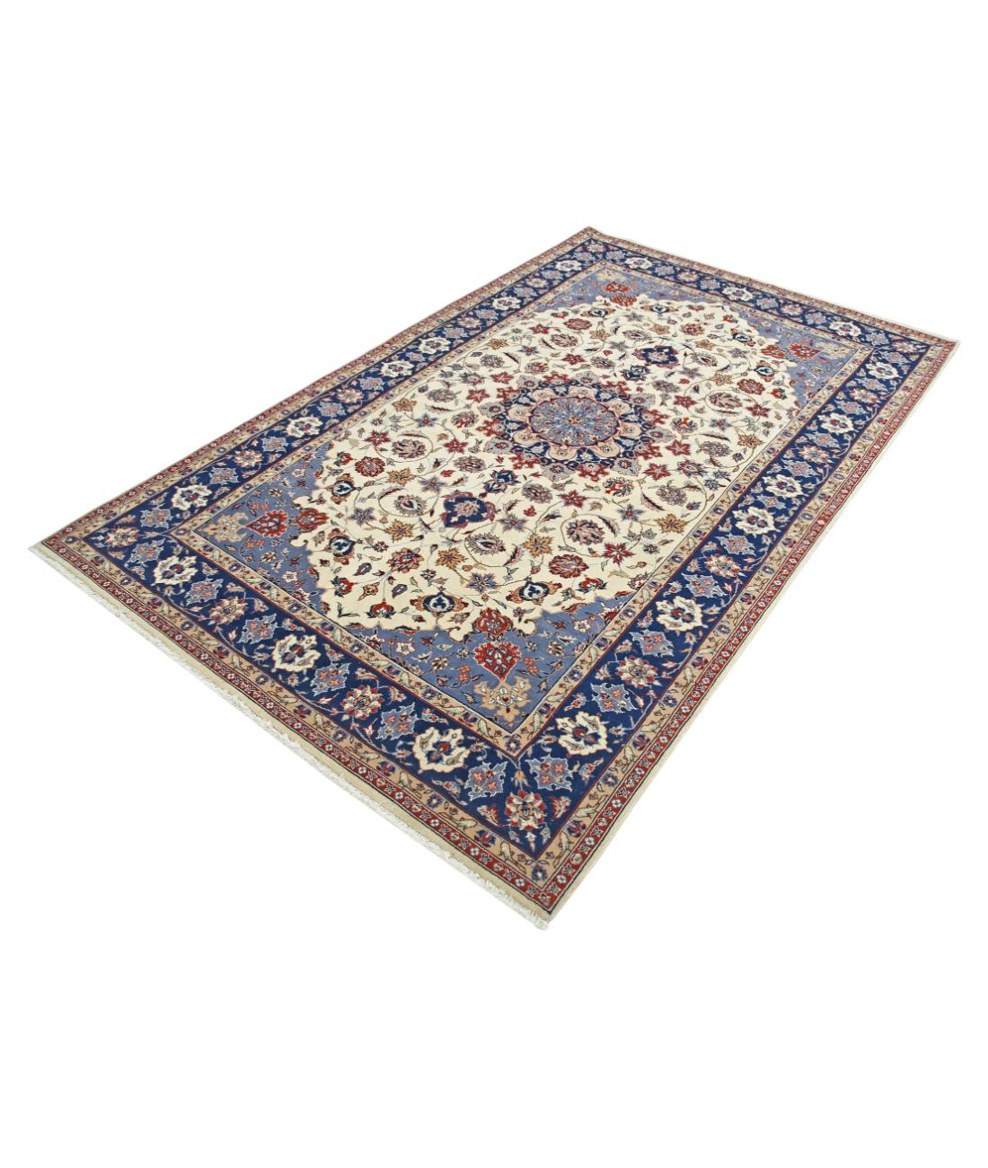 Hand Knotted Heritage Persian Style Wool Rug - 5'0'' x 7'10'' 5' 0" X 7' 10" (152 X 239) / Ivory / Blue