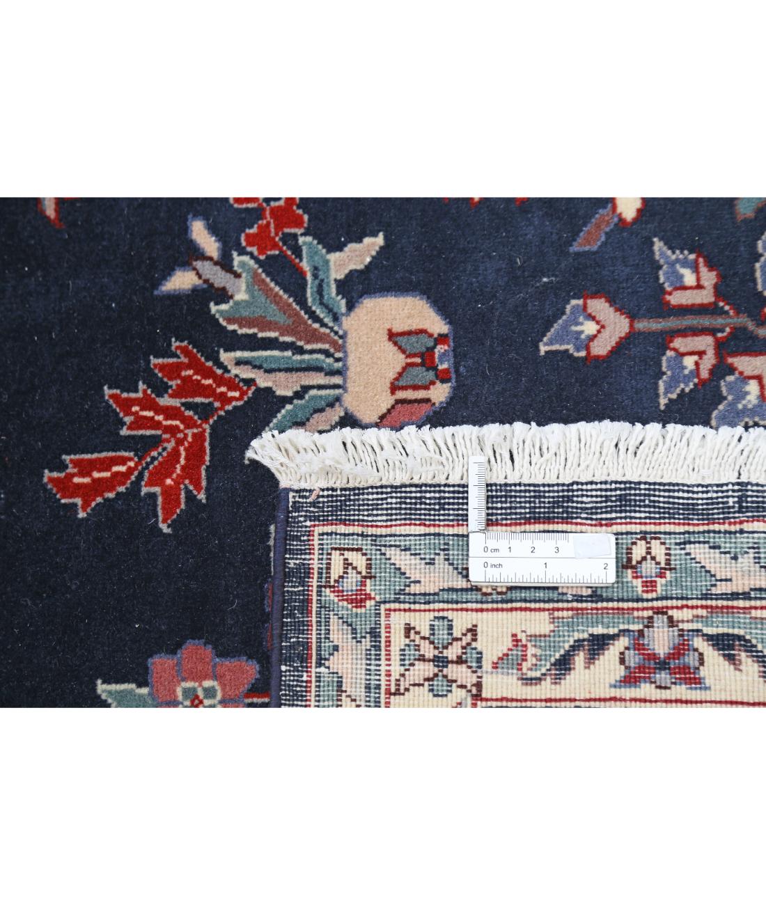 Hand Knotted Heritage Oriental  Wool Rug - 6'0'' x 9'1''