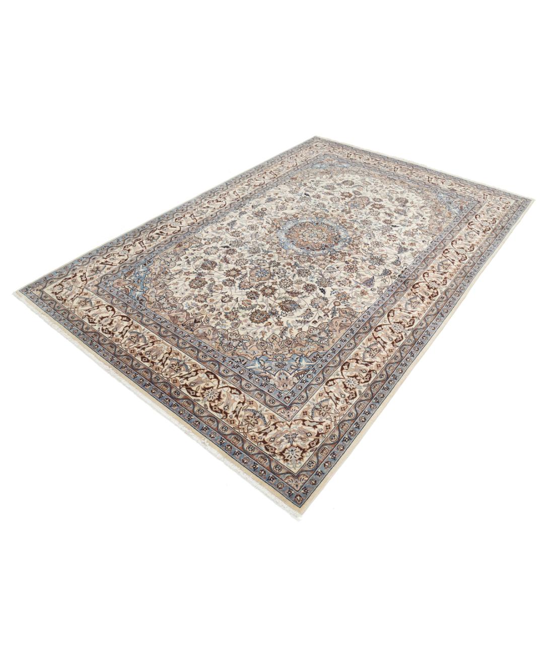 Hand Knotted Heritage Persian Style Wool Rug - 6'1'' x 8'11'' 6' 1" X 8' 11" (185 X 272) / Ivory / Taupe