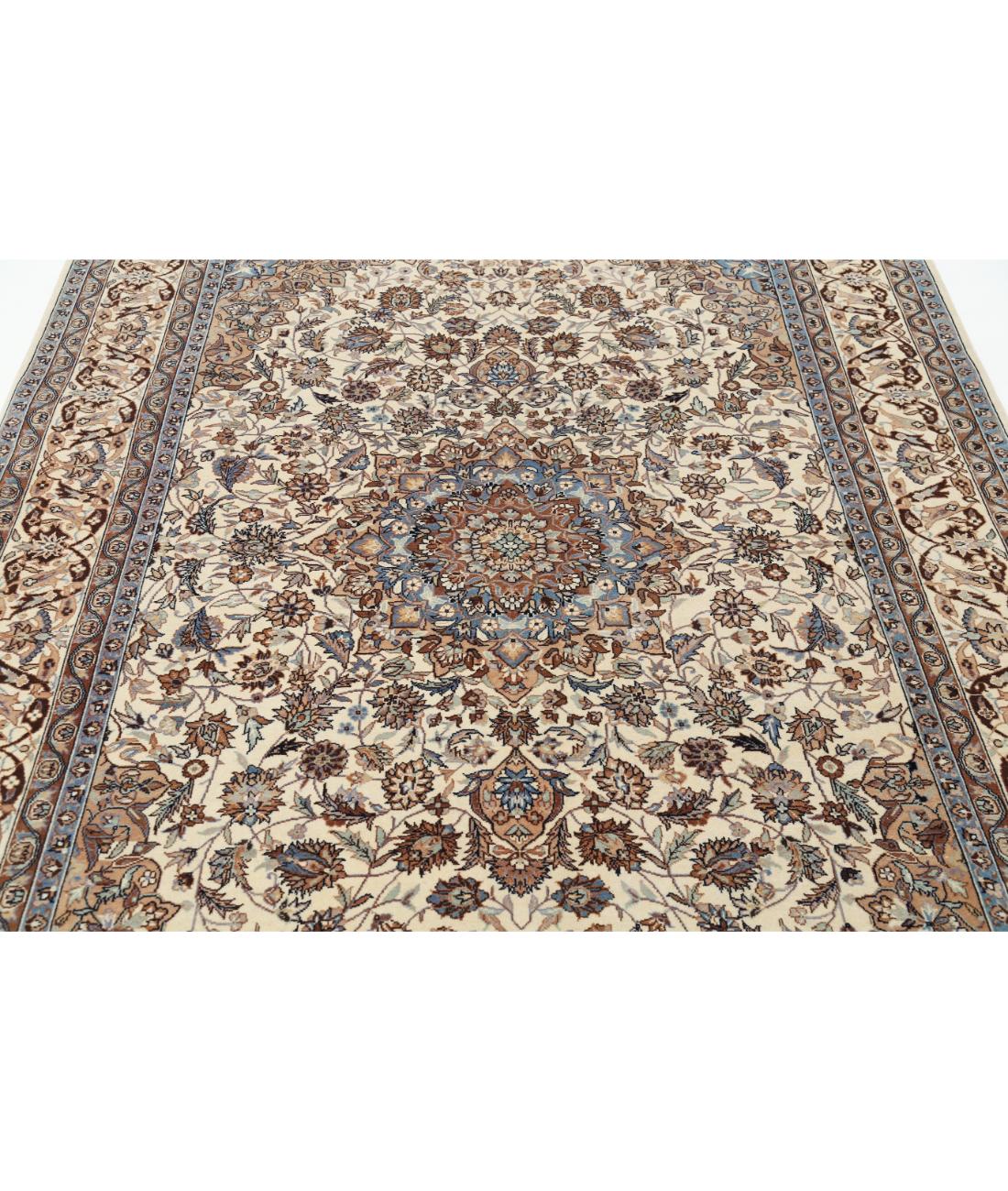Hand Knotted Heritage Persian Style Wool Rug - 6'1'' x 8'11'' 6' 1" X 8' 11" (185 X 272) / Ivory / Taupe
