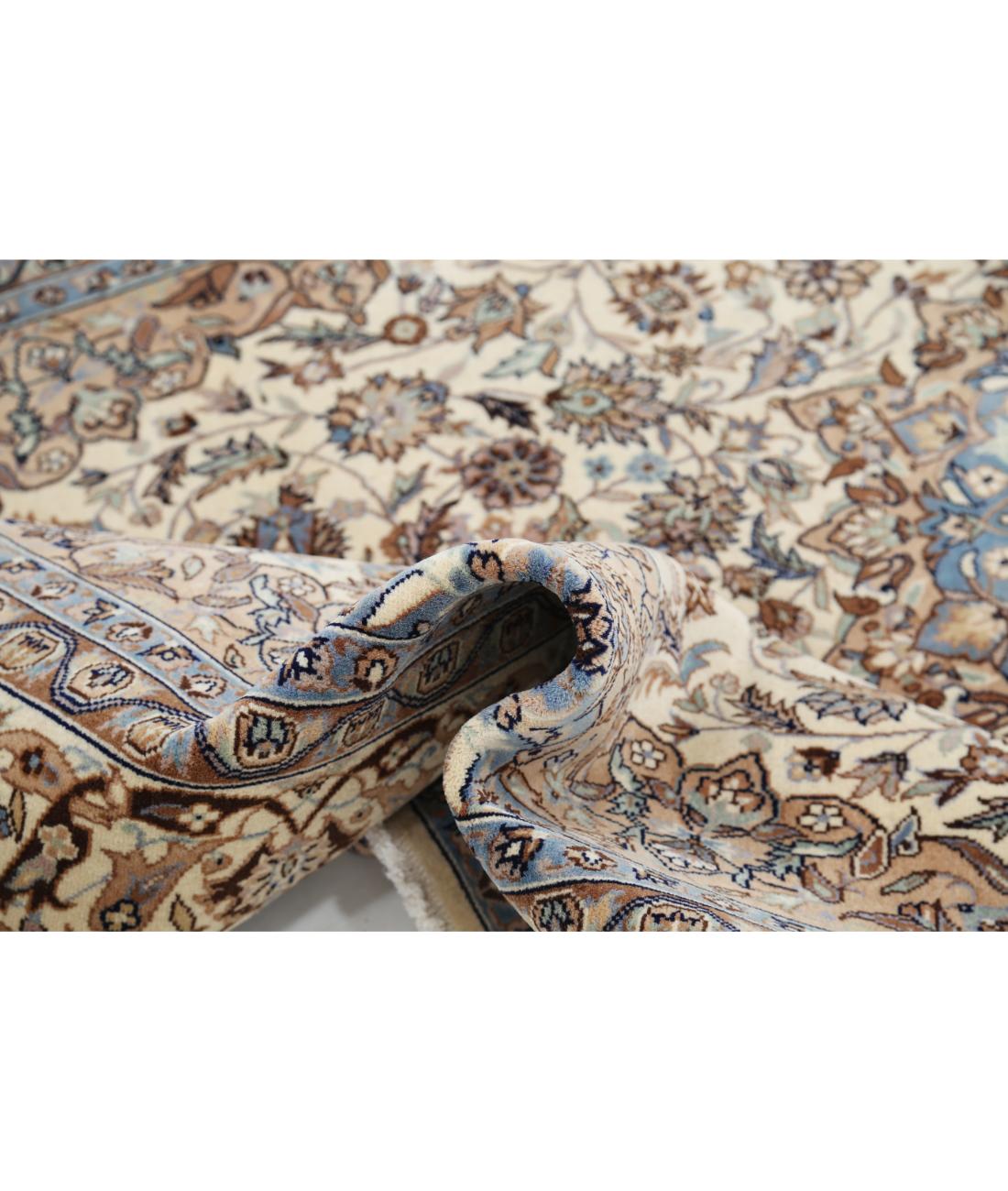 Hand Knotted Heritage Persian Style Wool Rug - 6'1'' x 8'11'' 6' 1" X 8' 11" (185 X 272) / Ivory / Taupe