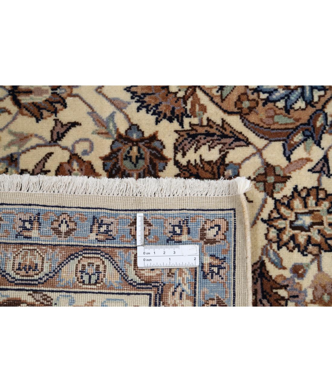 Hand Knotted Heritage Persian Style Wool Rug - 6'1'' x 8'11'' 6' 1" X 8' 11" (185 X 272) / Ivory / Taupe