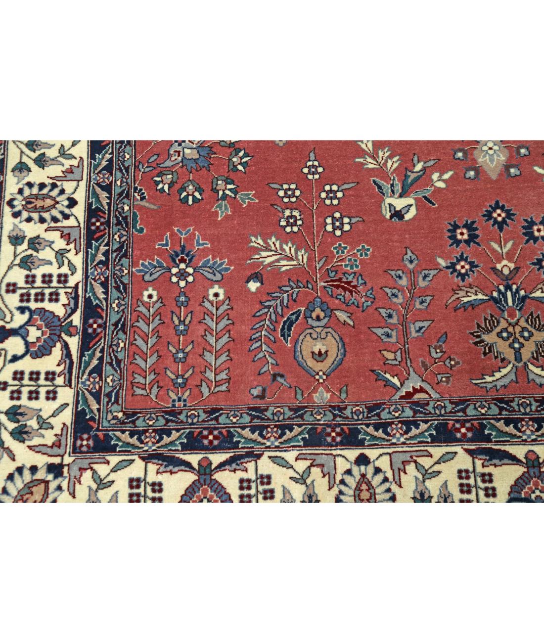 Hand Knotted Heritage Persian Style Wool Rug - 5'11'' x 8'11'' 5' 11" X 8' 11" (180 X 272) / Pink / Ivory