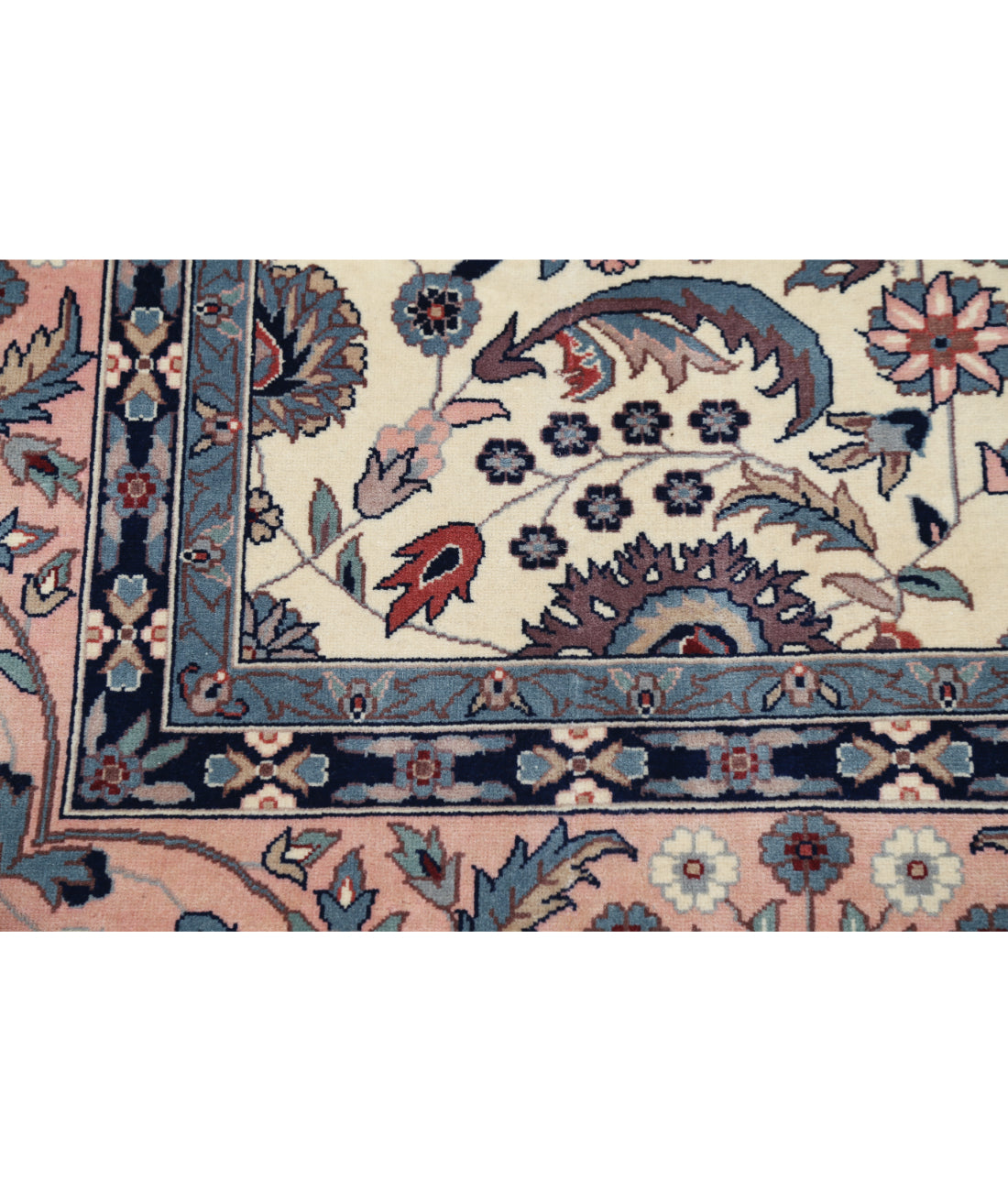 Hand Knotted Heritage Persian Style Wool Rug - 8'1'' x 10'1'' 8' 1" X 10' 1" (246 X 307) / Ivory / Pink