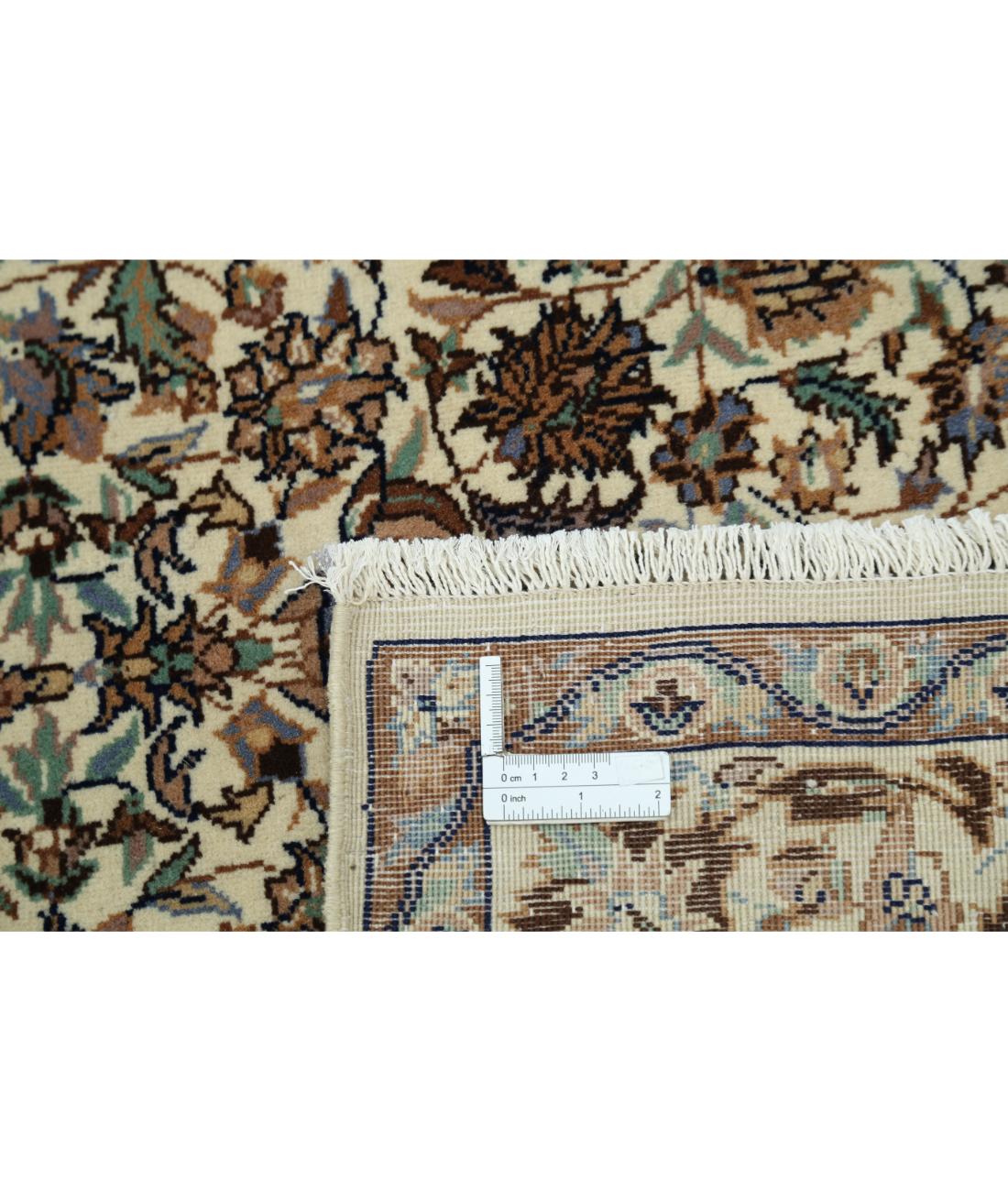 Hand Knotted Heritage Oriental  Wool Rug - 4'0'' x 5'11''