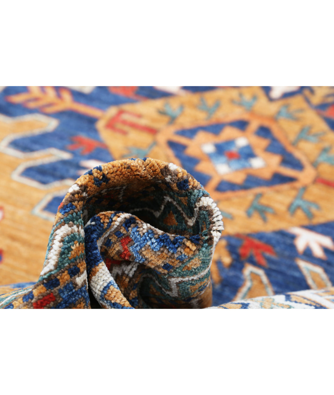 Hand Knotted Nomadic Caucasian Humna Wool Rug - 5'11'' x 9'0'' 5'11'' x 9'0'' (178 X 270) / Gold / Ivory