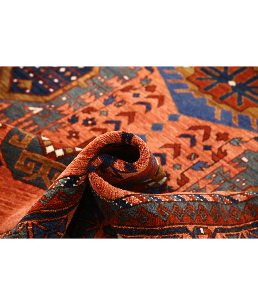 Hand Knotted Nomadic Caucasian Humna Wool Rug - 6'0'' x 8'9'' 6'0'' x 8'9'' (180 X 263) / Rust / Rust