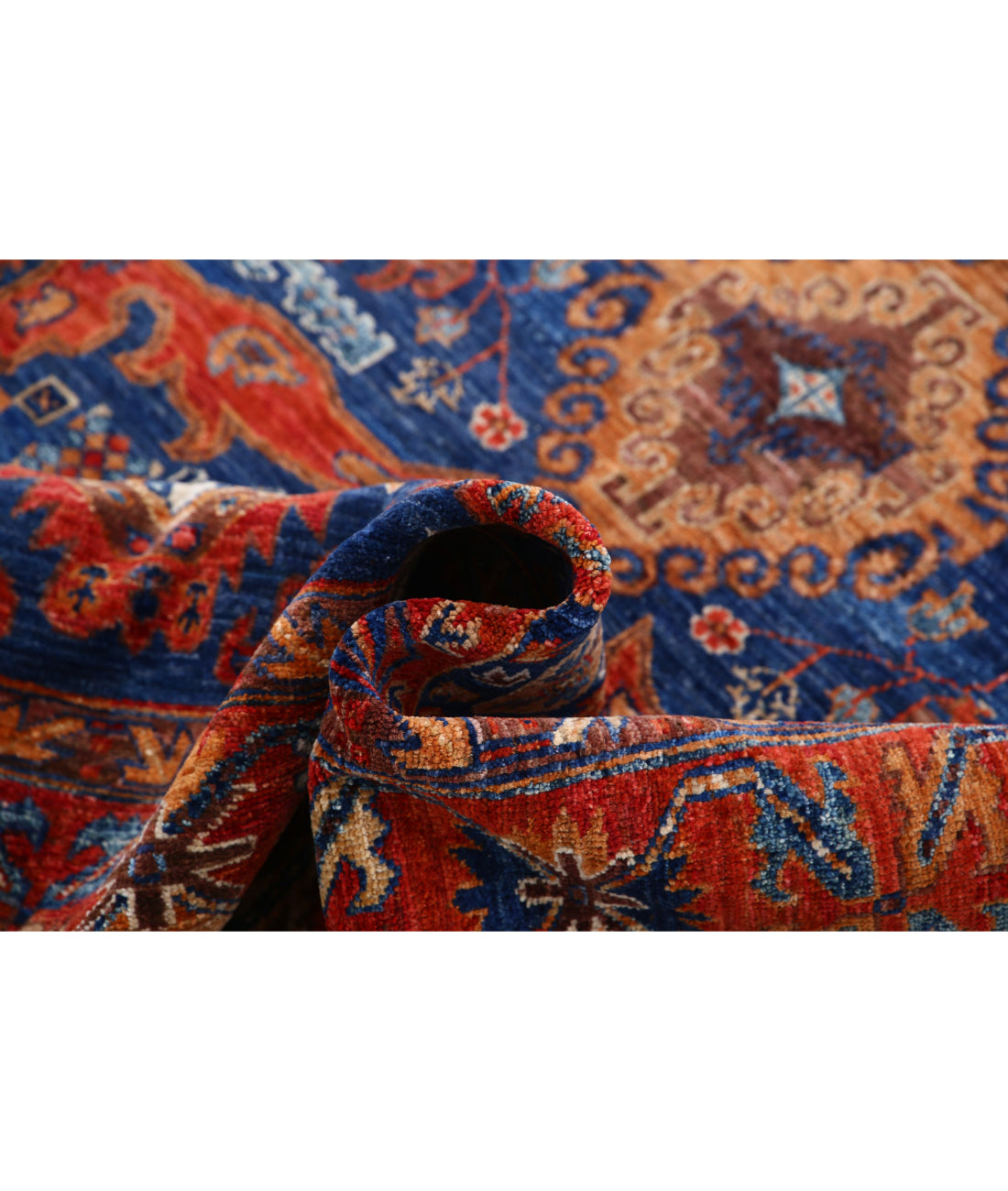 Hand Knotted Nomadic Caucasian Humna Wool Rug - 4'11'' x 6'9'' 4'11'' x 6'9'' (148 X 203) / Blue / Red