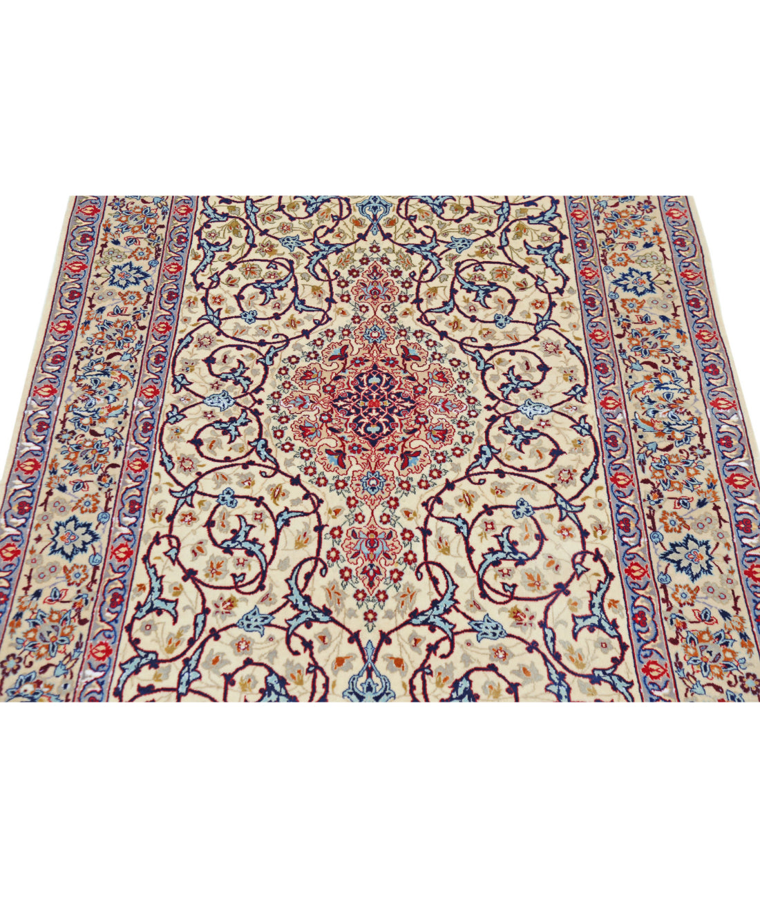 Hand Knotted Masterpiece Persian Isfahan Wool & Silk Rug - 3'7'' x 5'3'' 3'7'' x 5'3'' (108 X 158) / Ivory / Taupe
