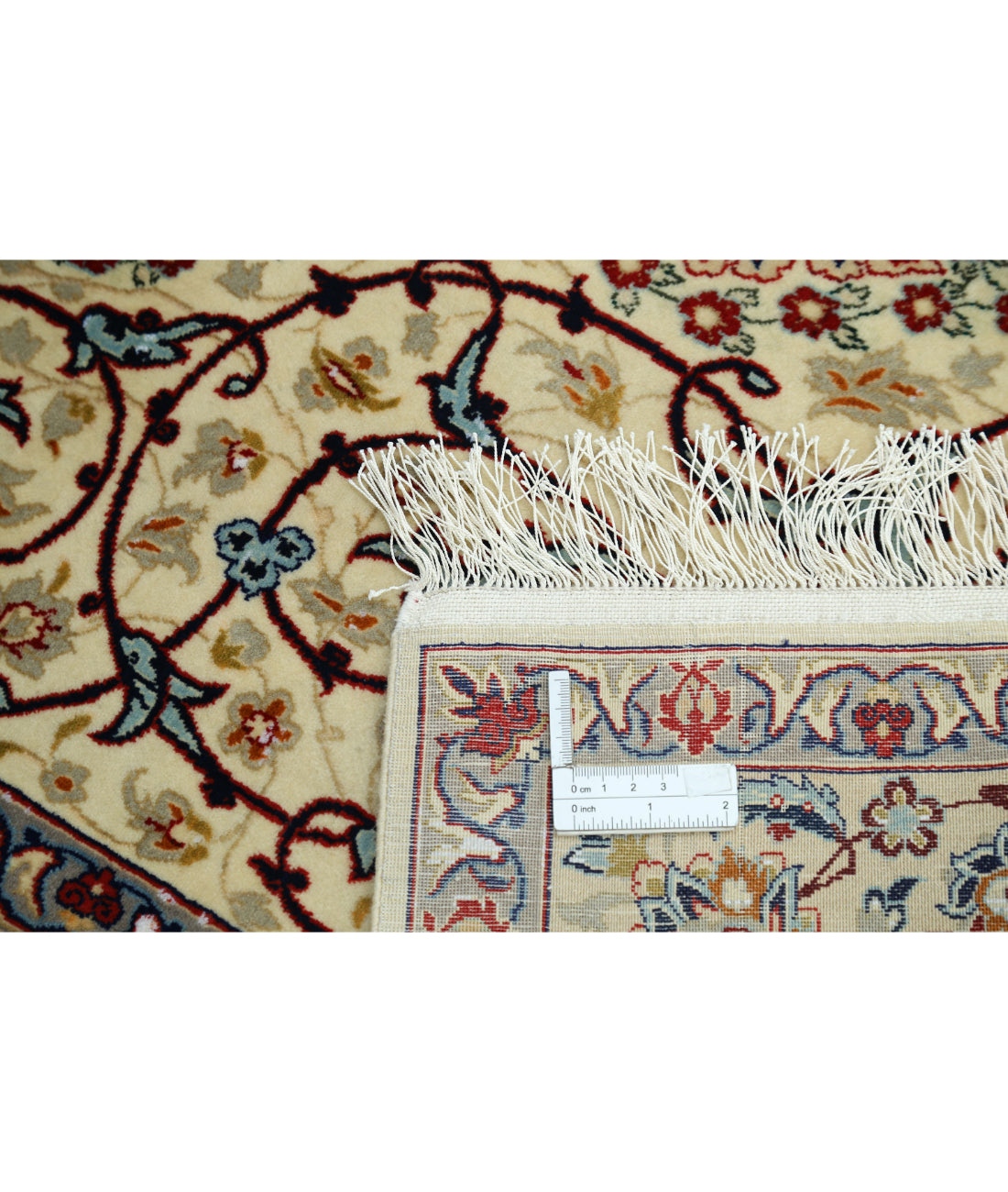 Hand Knotted Masterpiece Oriental Isfahan Wool & Silk Rug - 3'7'' x 5'3''