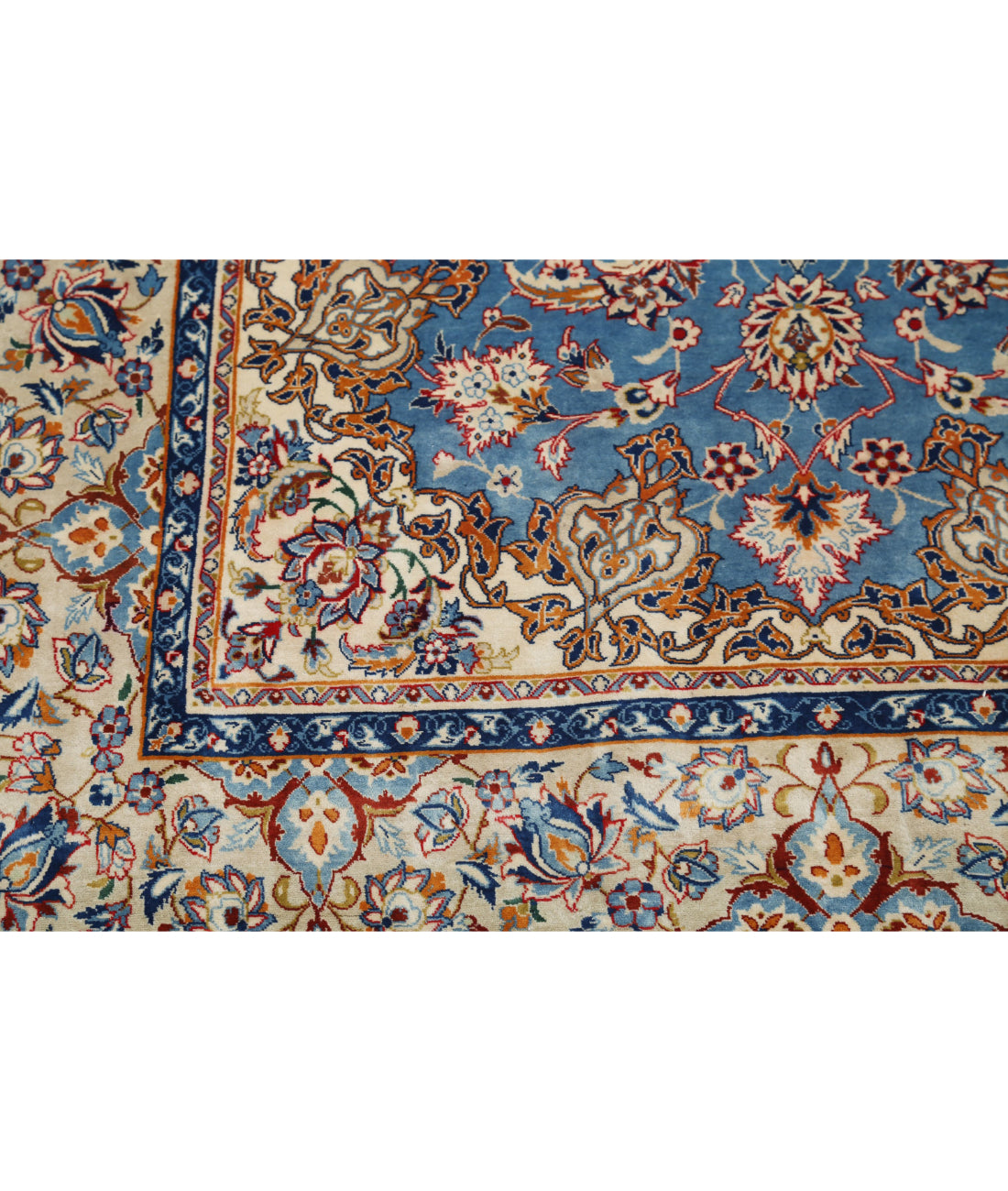Hand Knotted Masterpiece Persian Isfahan Wool & Silk Rug - 3'6'' x 5'4'' 3'6'' x 5'4'' (105 X 160) / Blue / Beige