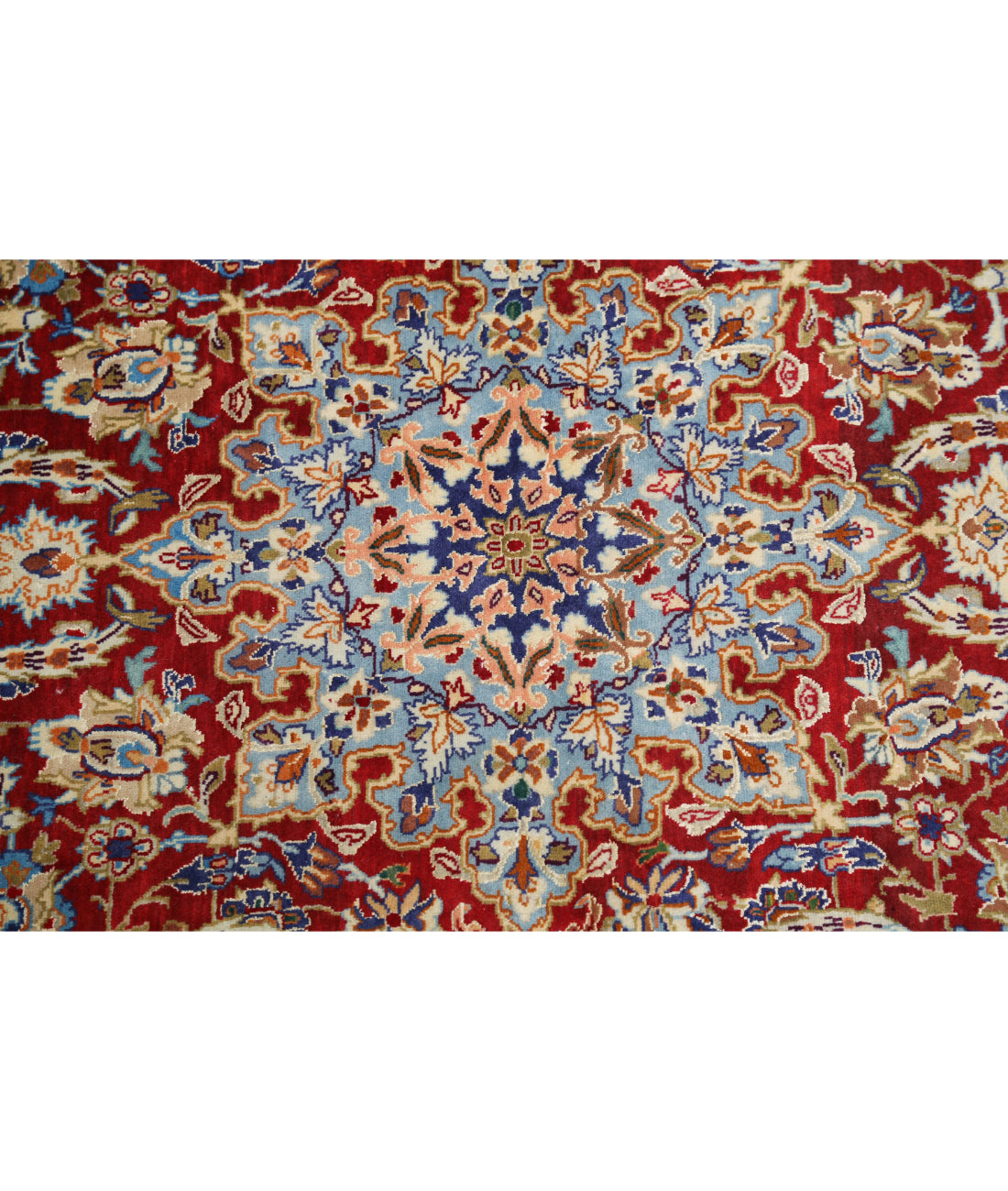 Hand Knotted Masterpiece Persian Isfahan Wool & Silk Rug - 3'7'' x 5'8'' 3'7'' x 5'8'' (108 X 170) / Red / Taupe