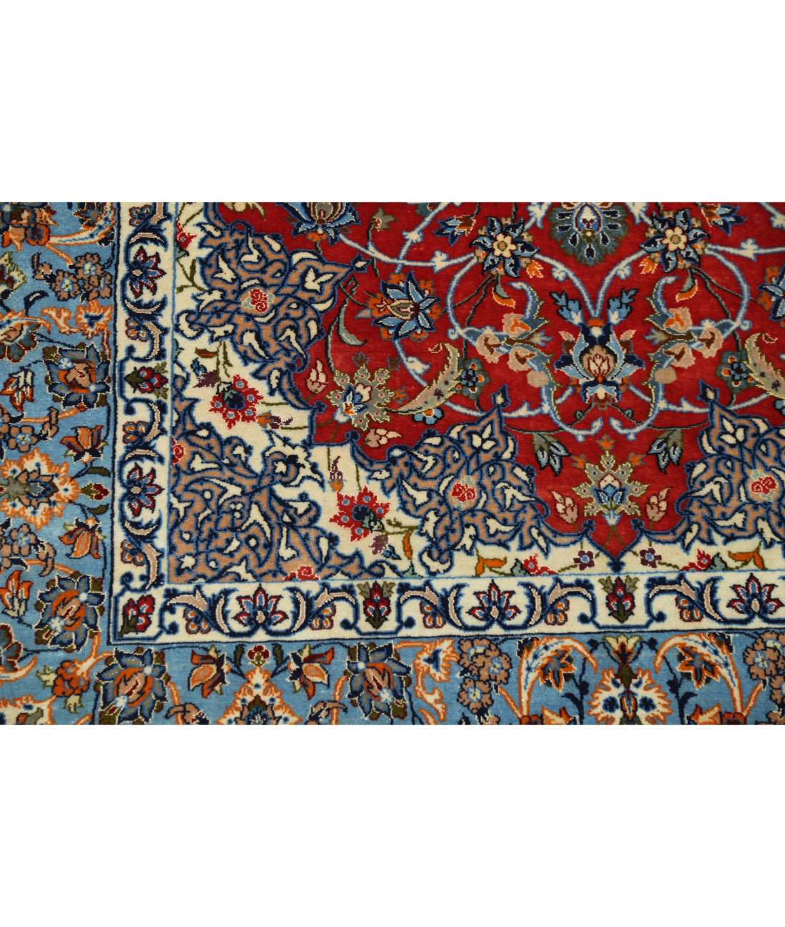 Hand Knotted Masterpiece Persian Isfahan Wool & Silk Rug - 3'6'' x 5'5'' 3'6'' x 5'5'' (105 X 163) / Red / Blue