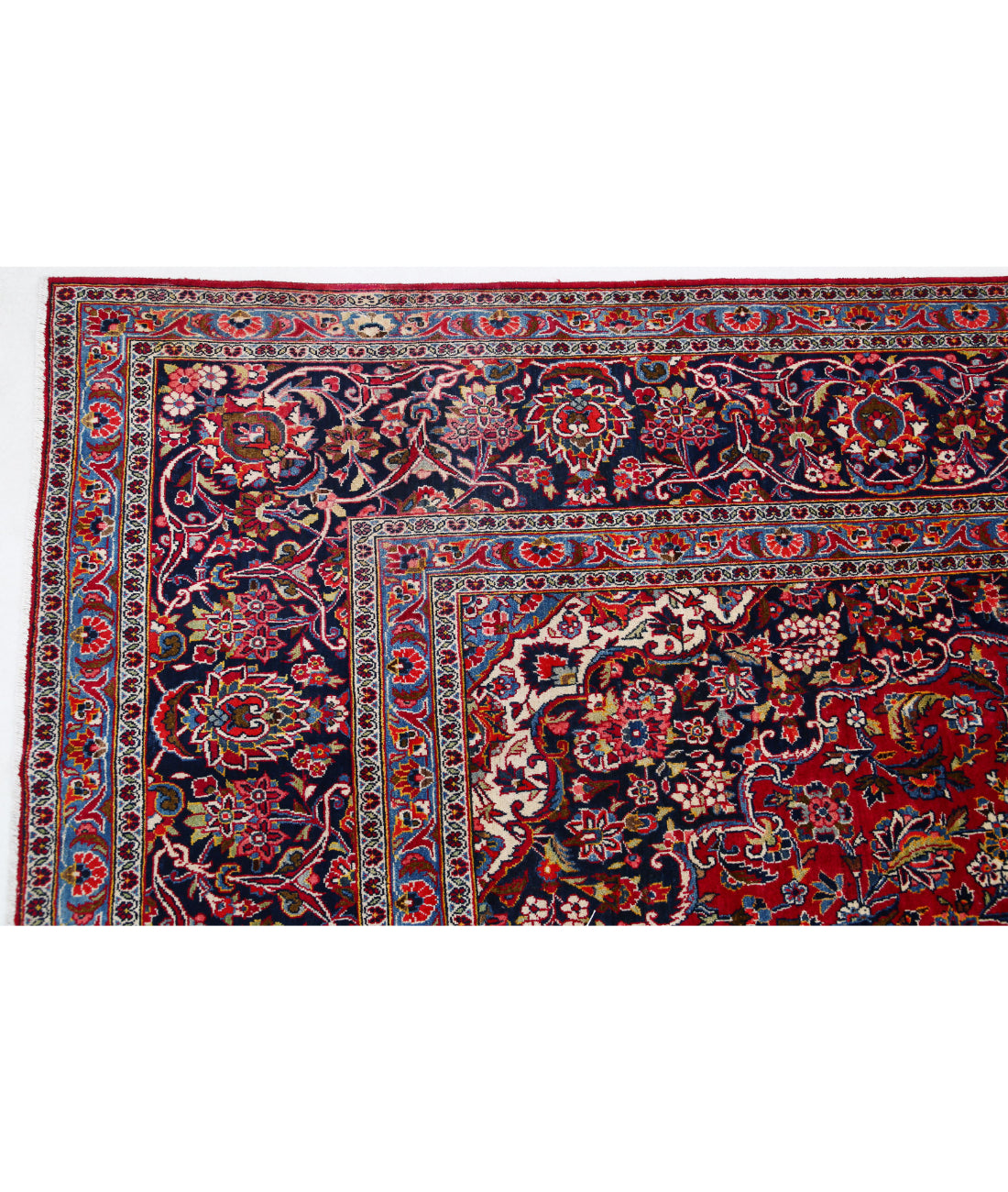 Hand Knotted Persian Kashan Wool Rug - 9'0'' x 12'1'' 9'0'' x 12'1'' (270 X 363) / Red / Blue