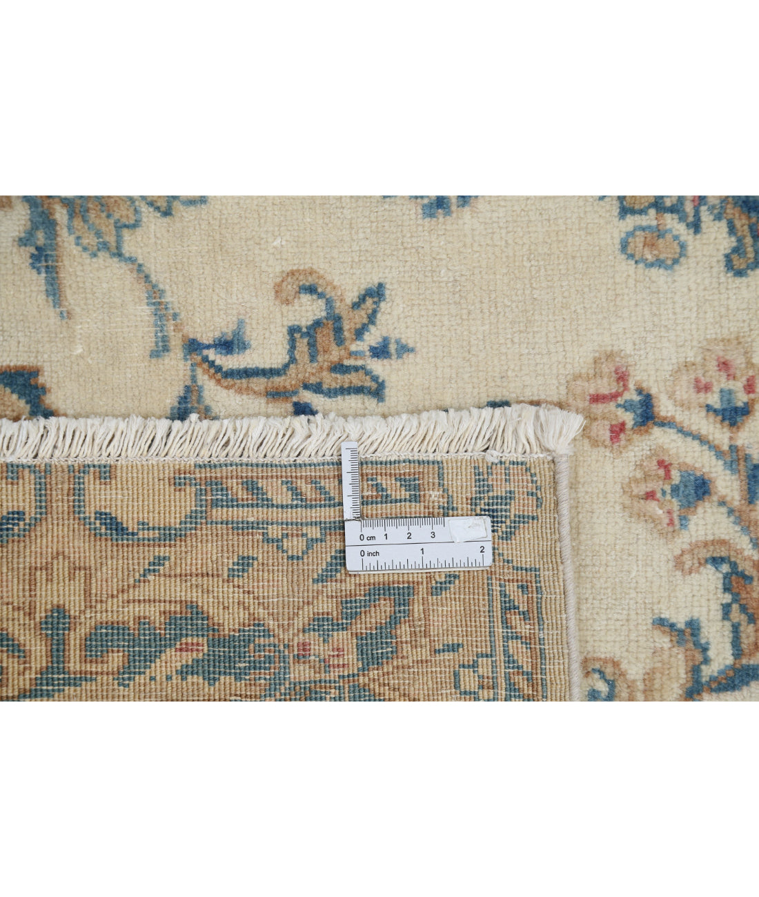 Hand Knotted Vintage Wool Rug - 5'10'' x 8'6''