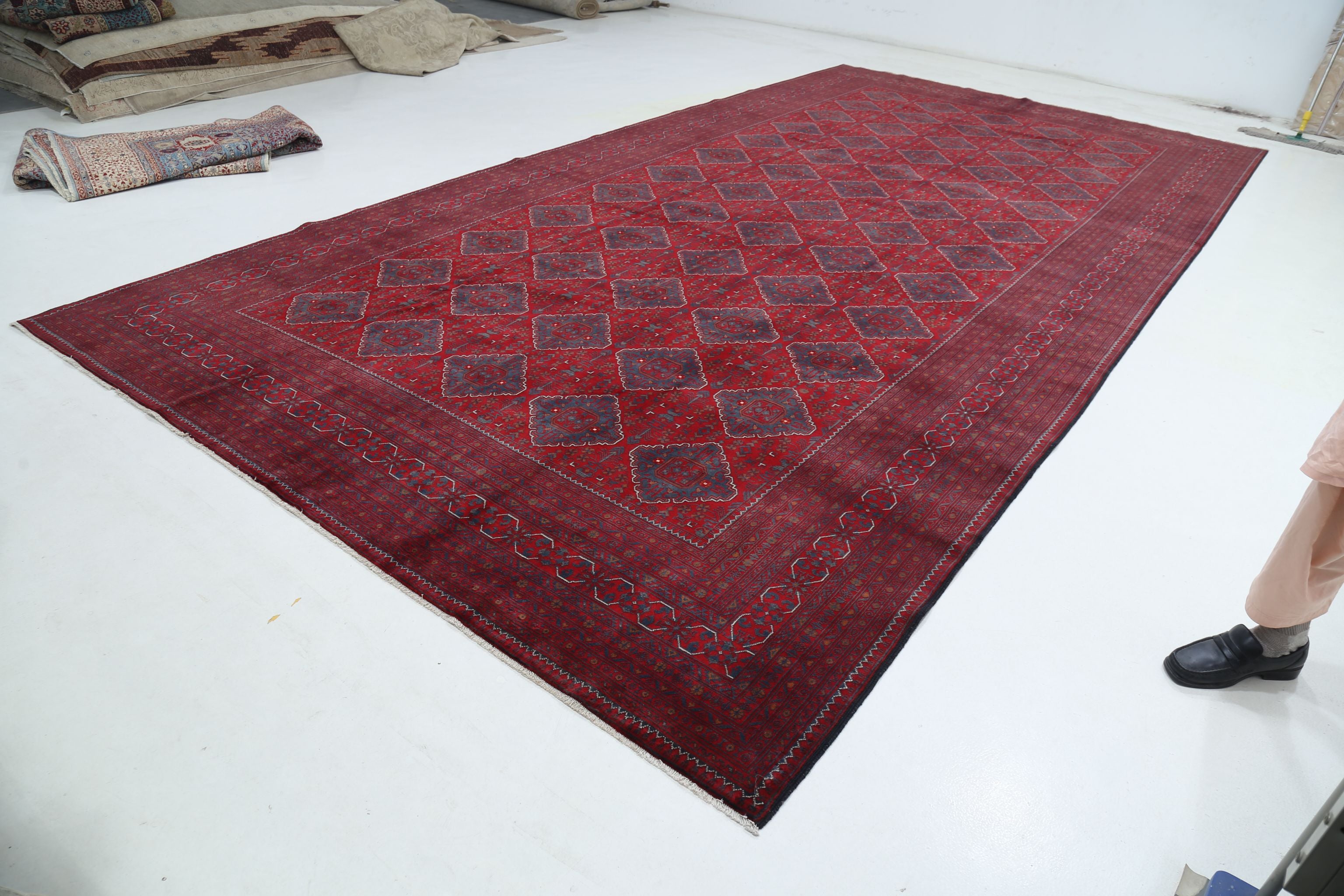 Alfombra de lana Khamyab afgana anudada a mano - 9'9'' x 18'10''
