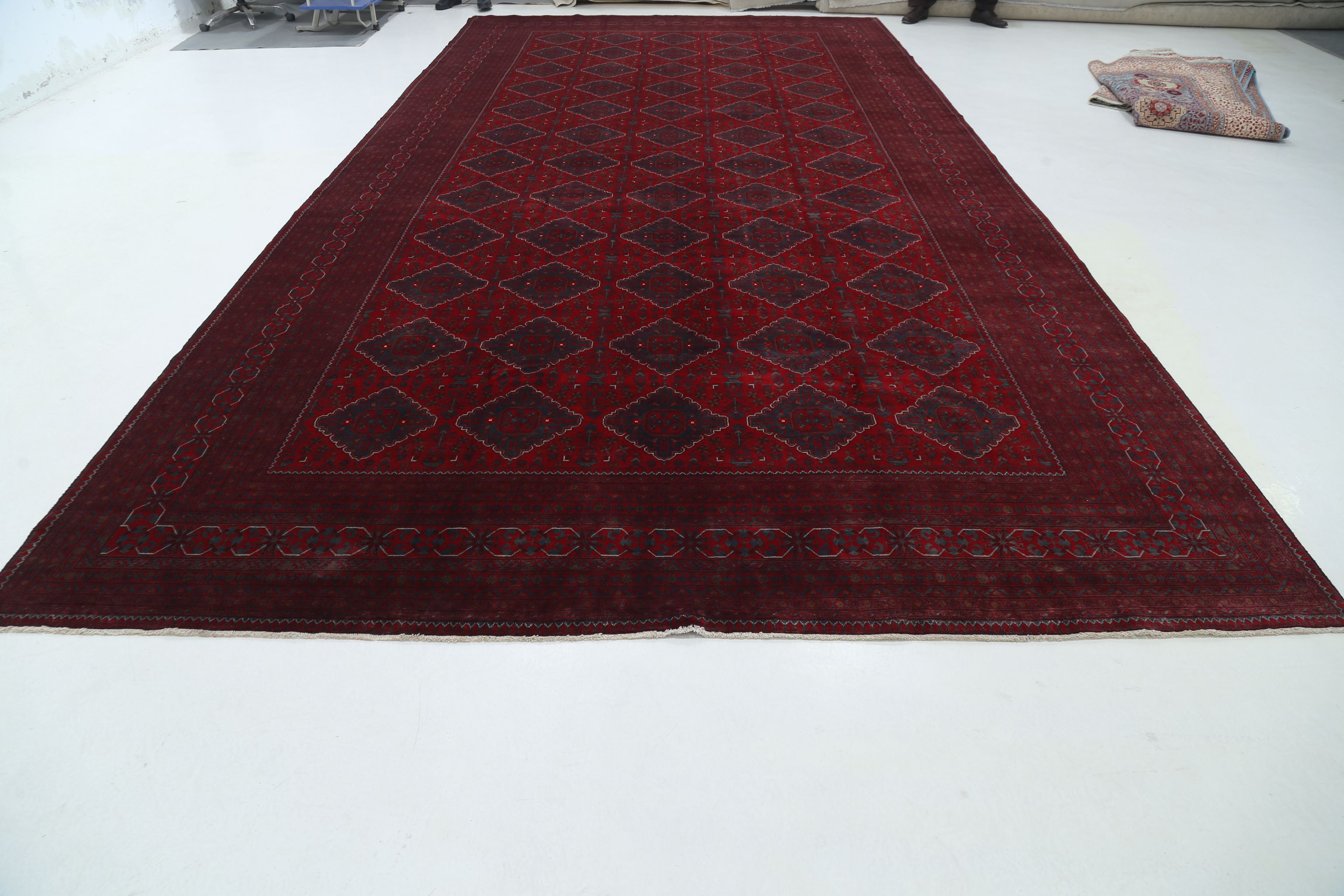 Alfombra de lana Khamyab afgana anudada a mano - 9'9'' x 18'10''