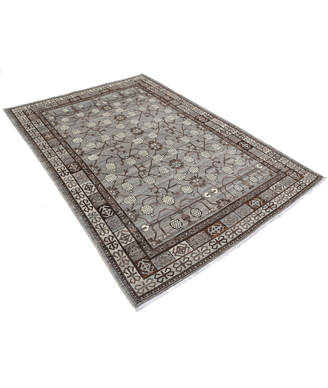 Hand Knotted Khotan Wool Rug - 5'6'' x 7'7'' 5'6'' x 7'7'' (165 X 228) / Grey / Ivory