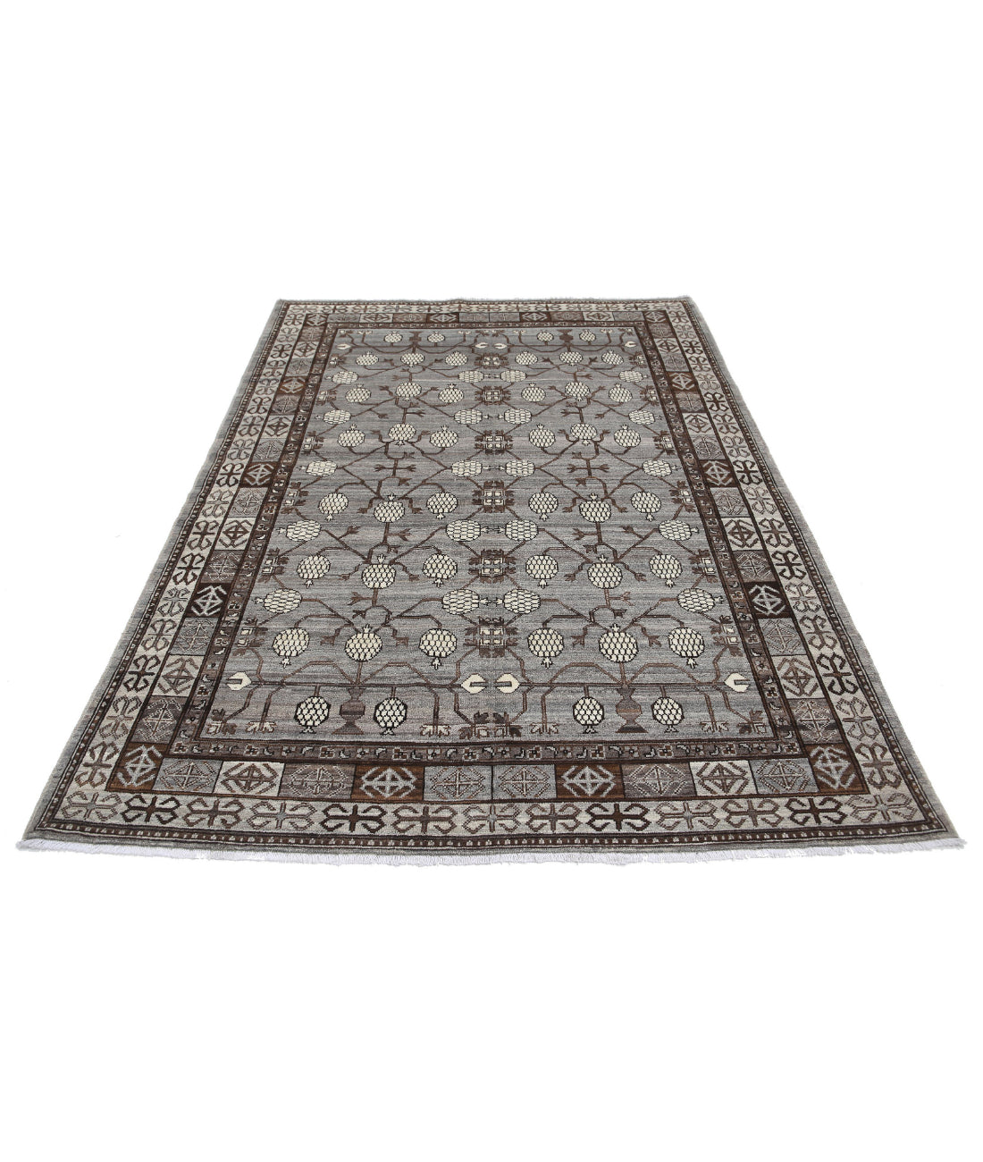 Hand Knotted Khotan Wool Rug - 5'6'' x 7'7'' 5'6'' x 7'7'' (165 X 228) / Grey / Ivory