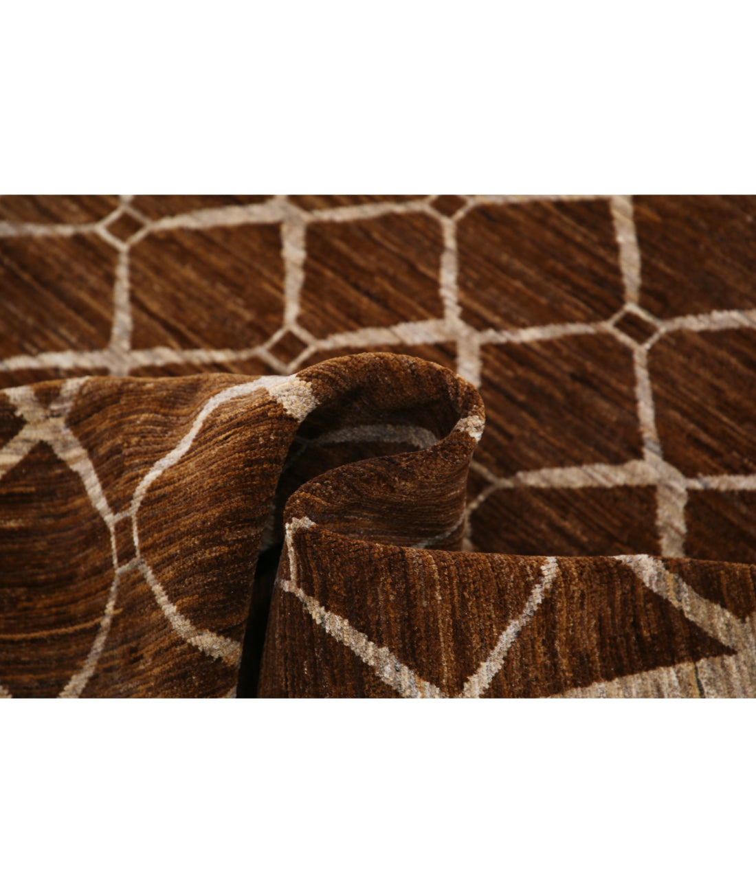 Hand Knotted Modcar Wool Rug - 4'0'' x 5'5'' 4'0'' x 5'5'' (120 X 163) / Brown / Brown
