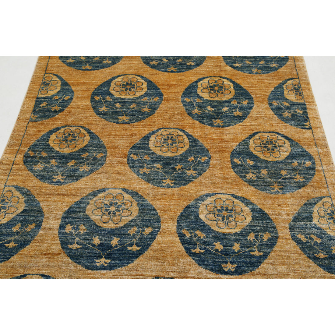 Hand Knotted Modcar Wool Rug - 4'9'' x 6'3''