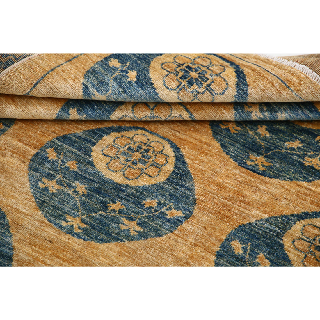 Hand Knotted Modcar Wool Rug - 4'9'' x 6'3''
